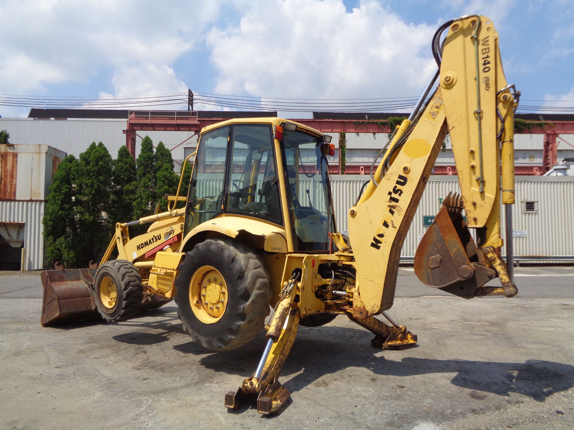 Komatsu WB140 Backhoe - Image 7 of 24