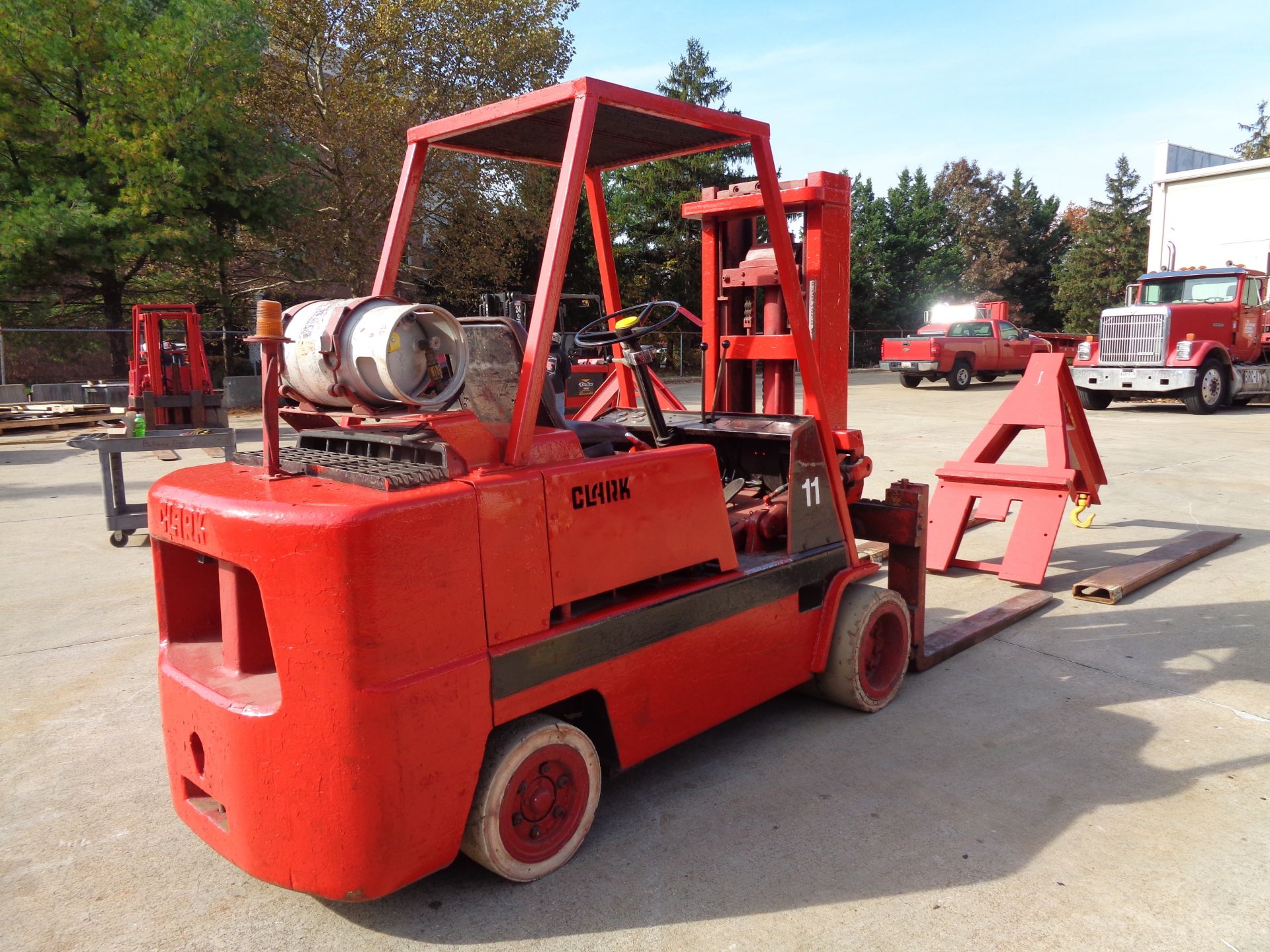 Clark C500-120 Forklift plus boom - 12,000 lbs - Image 4 of 11