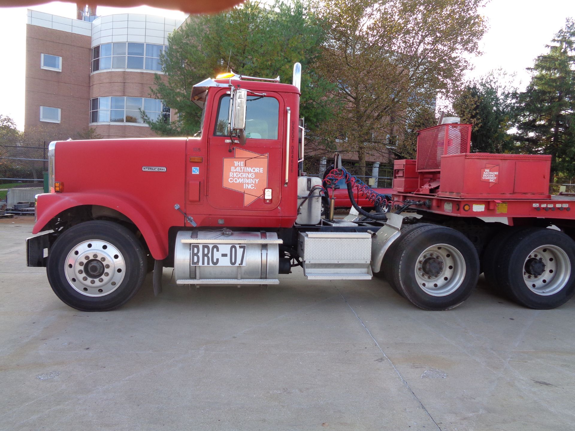 1999 International 9300 Diesel Tandem - Image 3 of 7