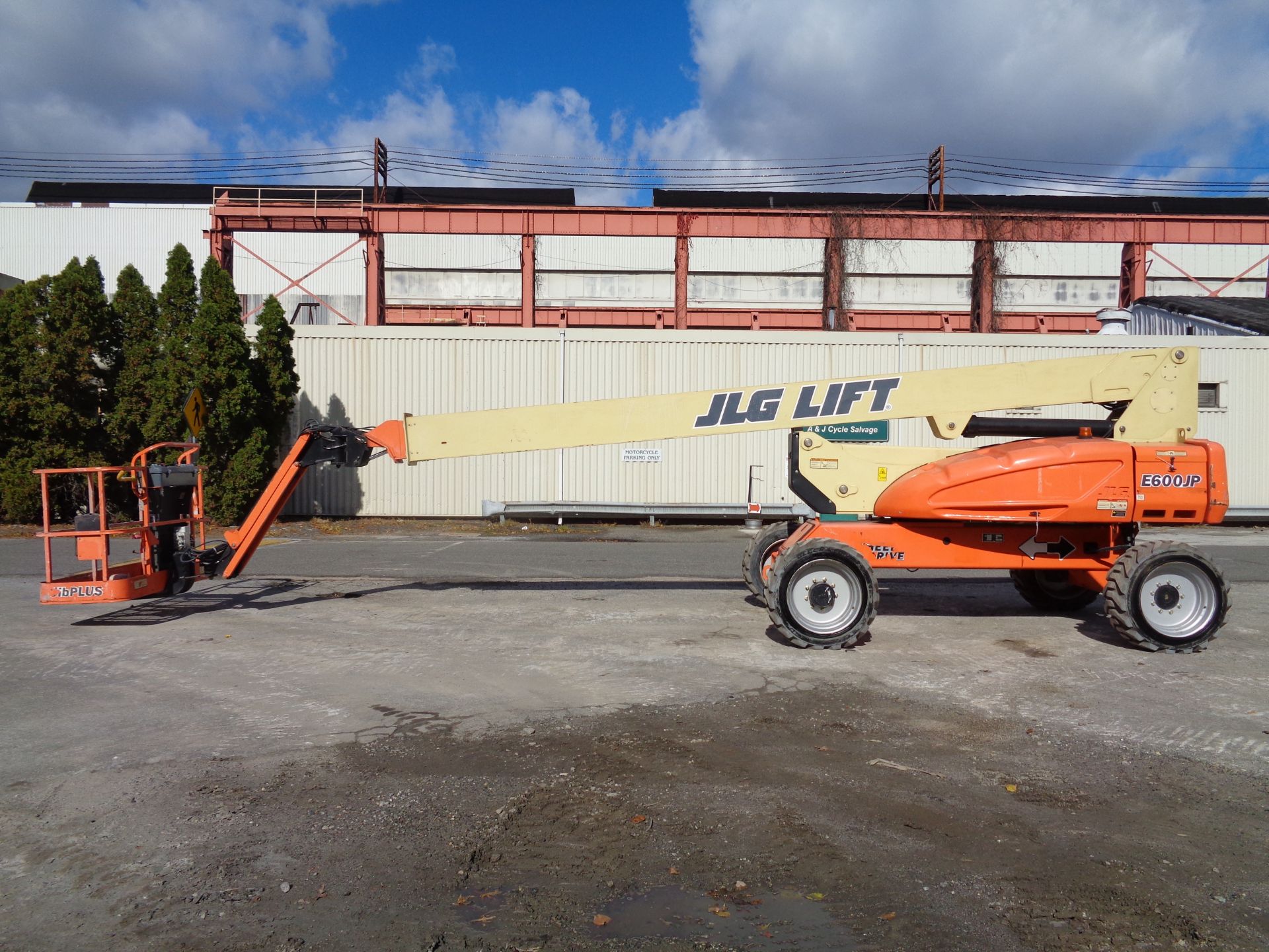 2015 JLG E600JP 60ft Boom Lift - Image 6 of 24