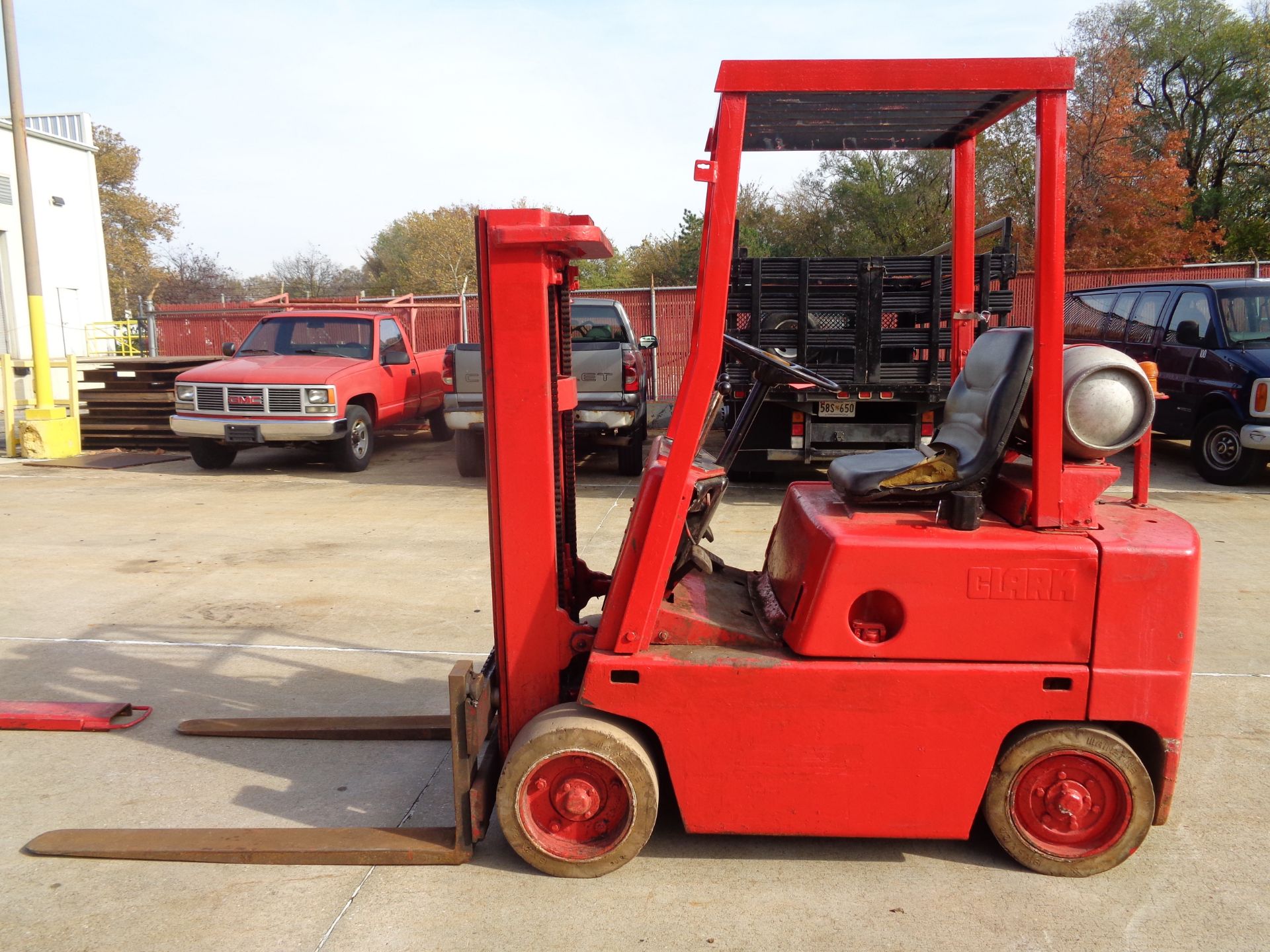 Clark C500-45 Forklift- 4,500 lbs