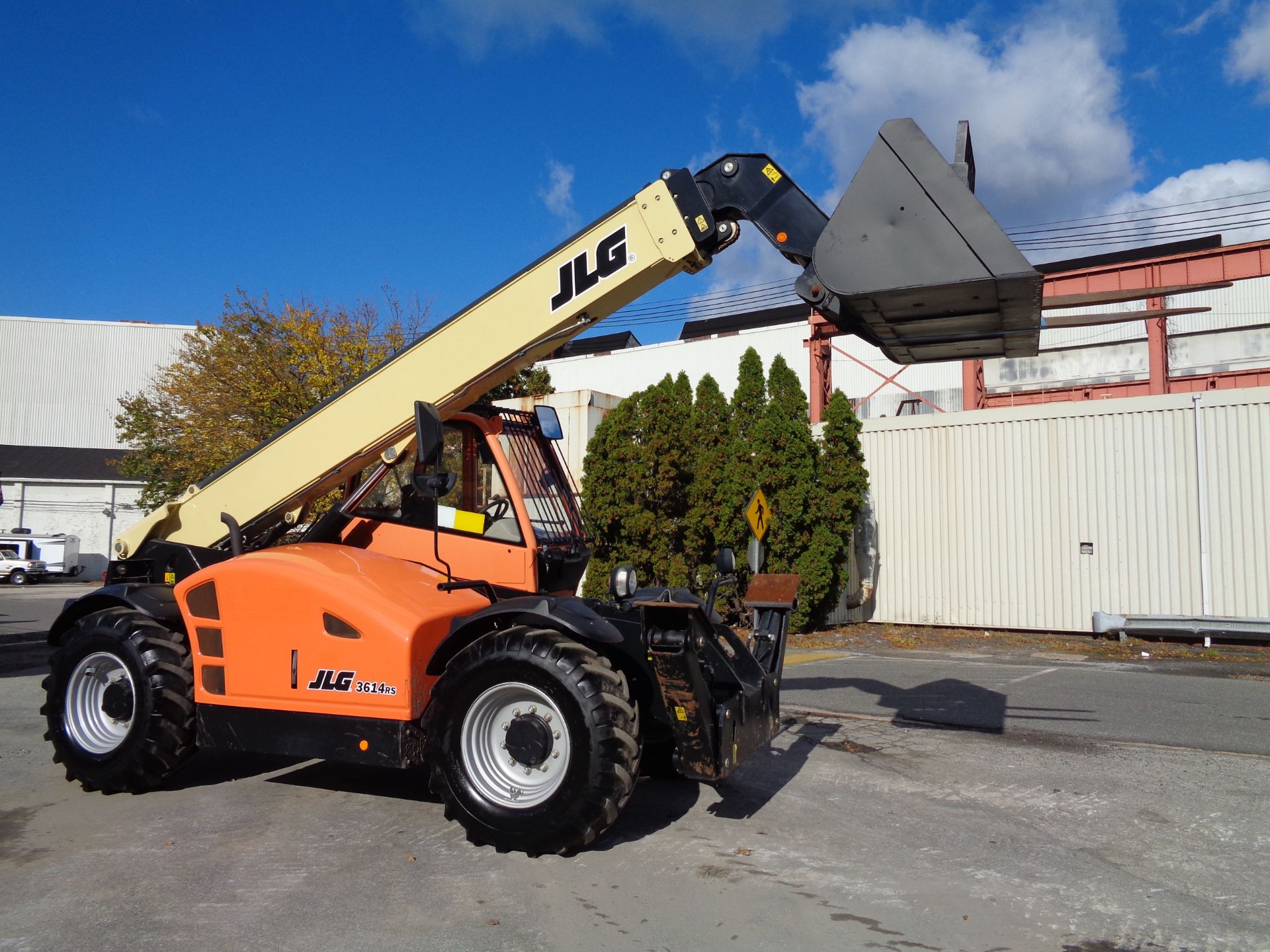 2016 JLG 3614RS 8,000lb Telescopic Forklift Only 356 Hours - Image 10 of 21