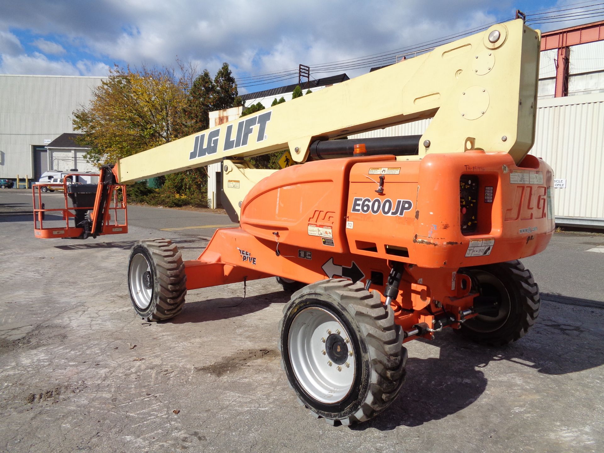 2015 JLG E600JP 60ft Boom Lift - Image 12 of 24