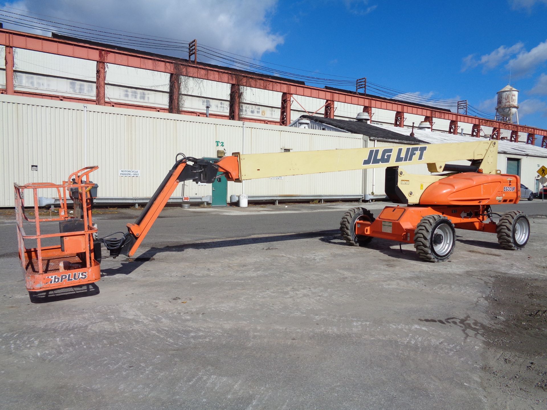 2015 JLG E600JP 60ft Boom Lift - Image 9 of 24