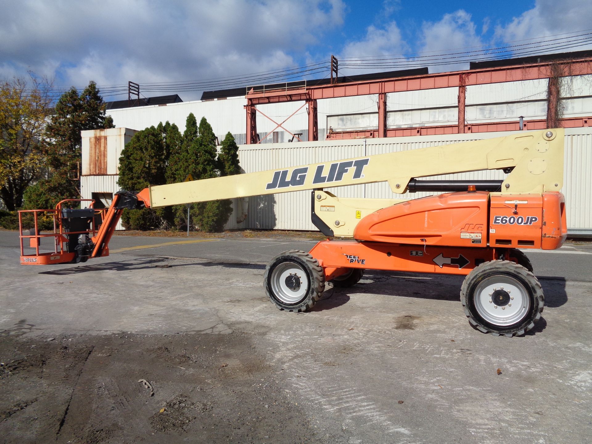 2015 JLG E600JP 60ft Boom Lift - Image 7 of 24