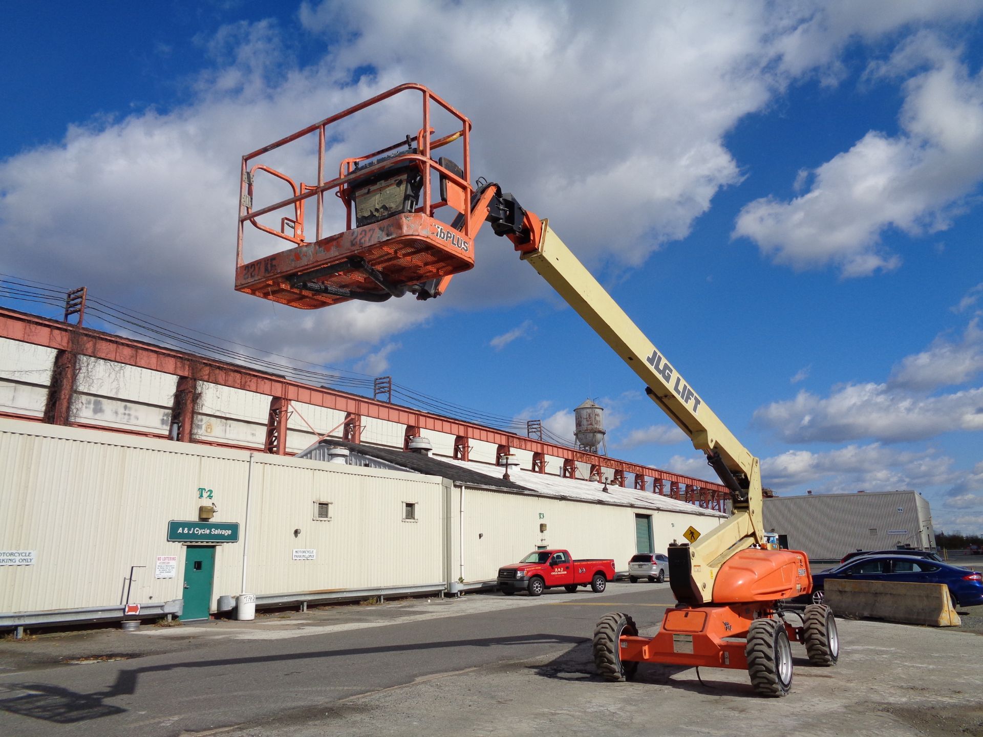 2015 JLG E600JP 60ft Boom Lift - Image 19 of 24