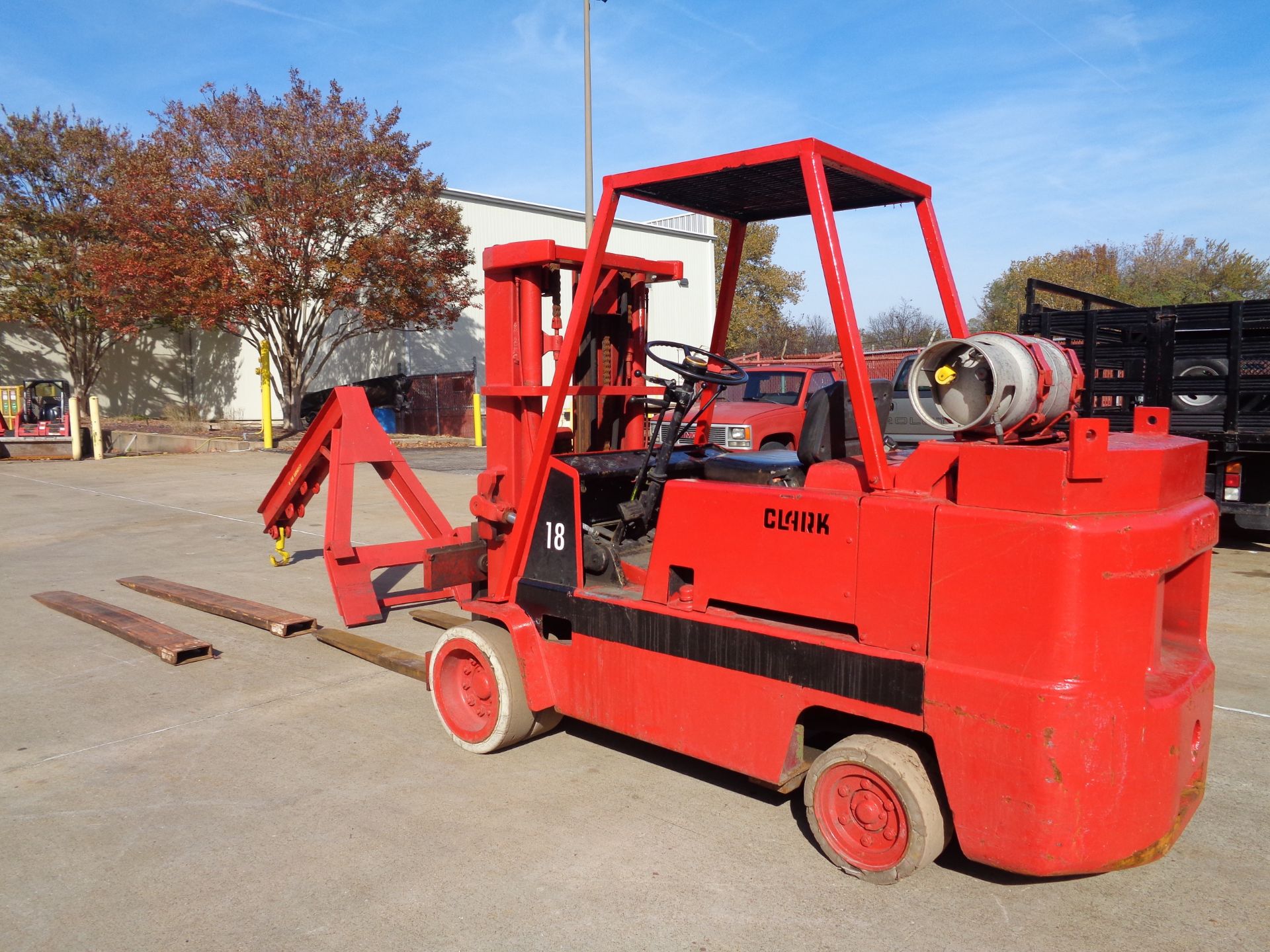 Clark C500-135 Forklift plus Boom- 14,000 lbs - Image 4 of 11