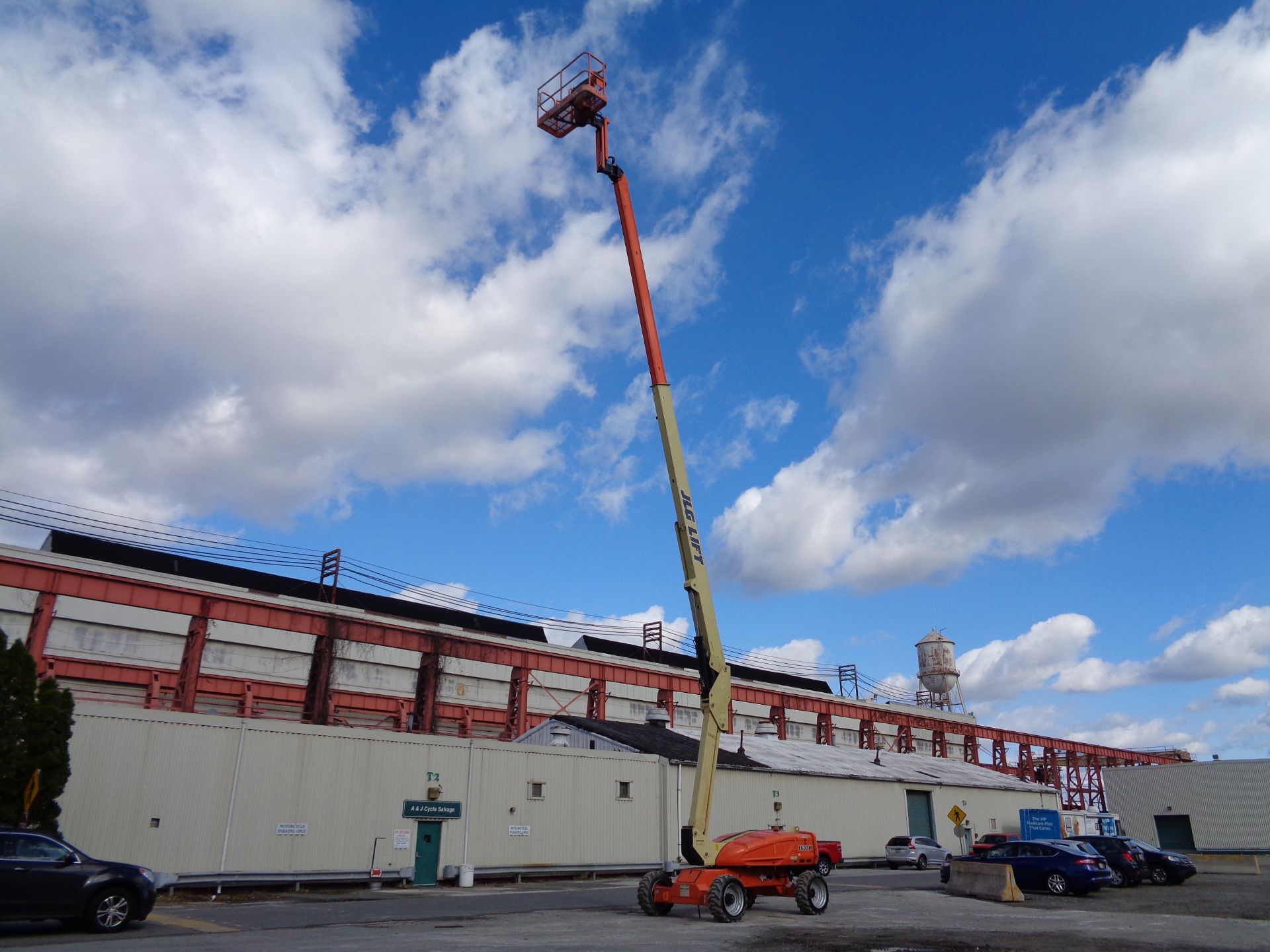 2015 JLG E600JP 60ft Boom Lift - Image 24 of 24