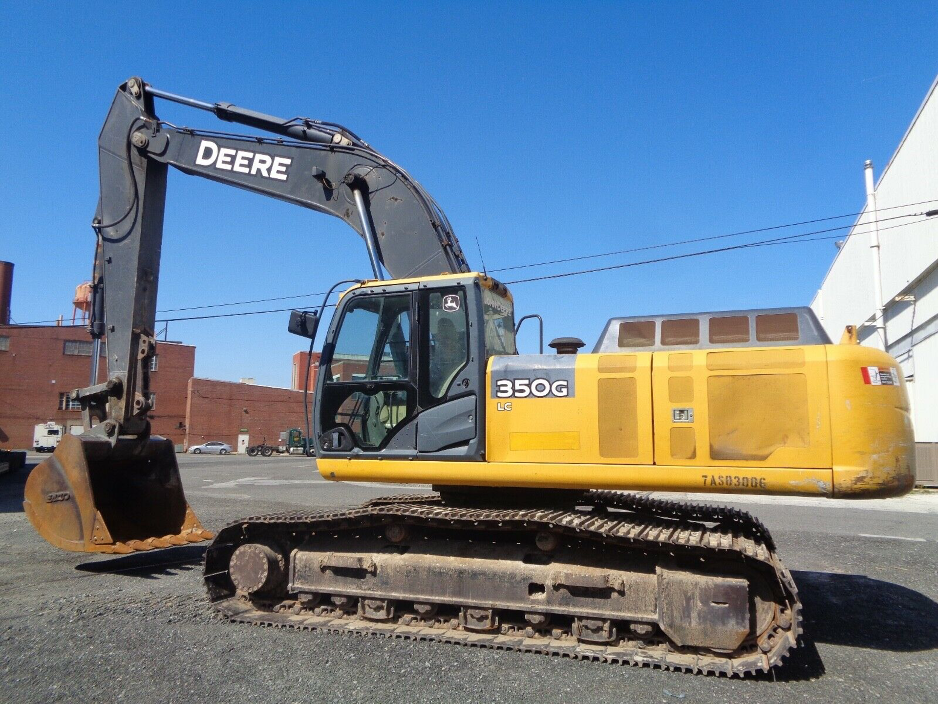 2014 John Deere 350G Hydraulic Excavator - Image 2 of 10