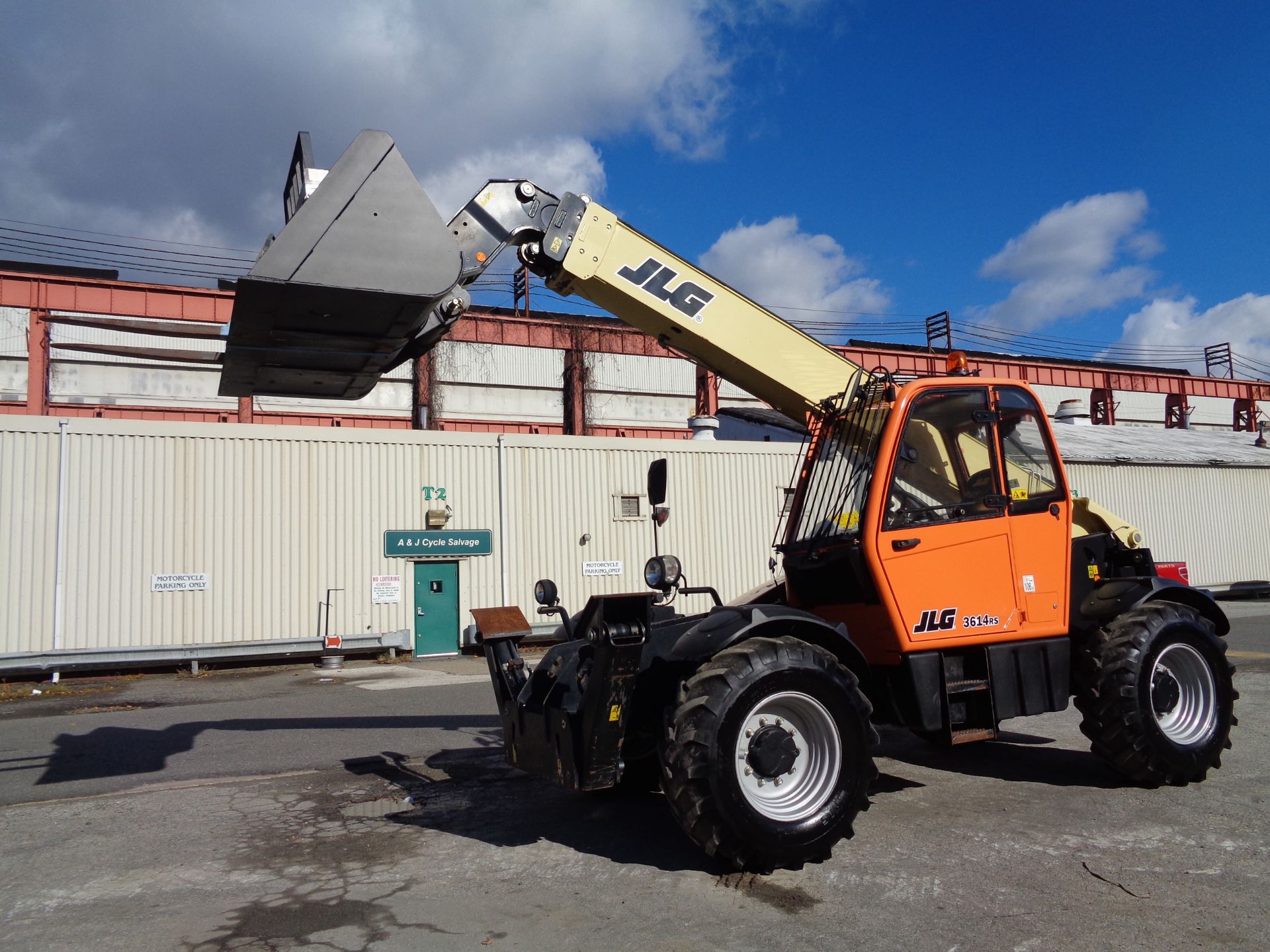 2016 JLG 3614RS 8,000lb Telescopic Forklift Only 356 Hours - Image 5 of 21