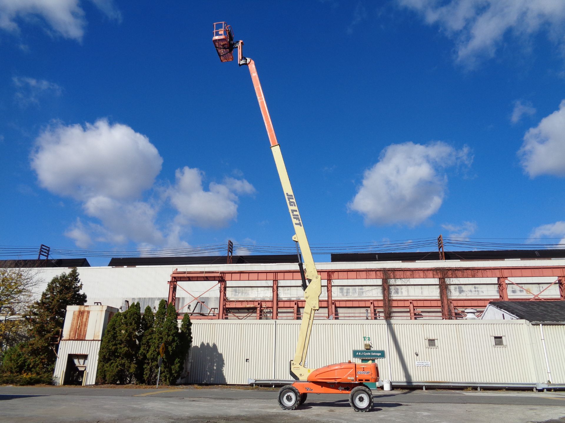 2015 JLG E600JP 60ft Boom Lift - Image 22 of 24