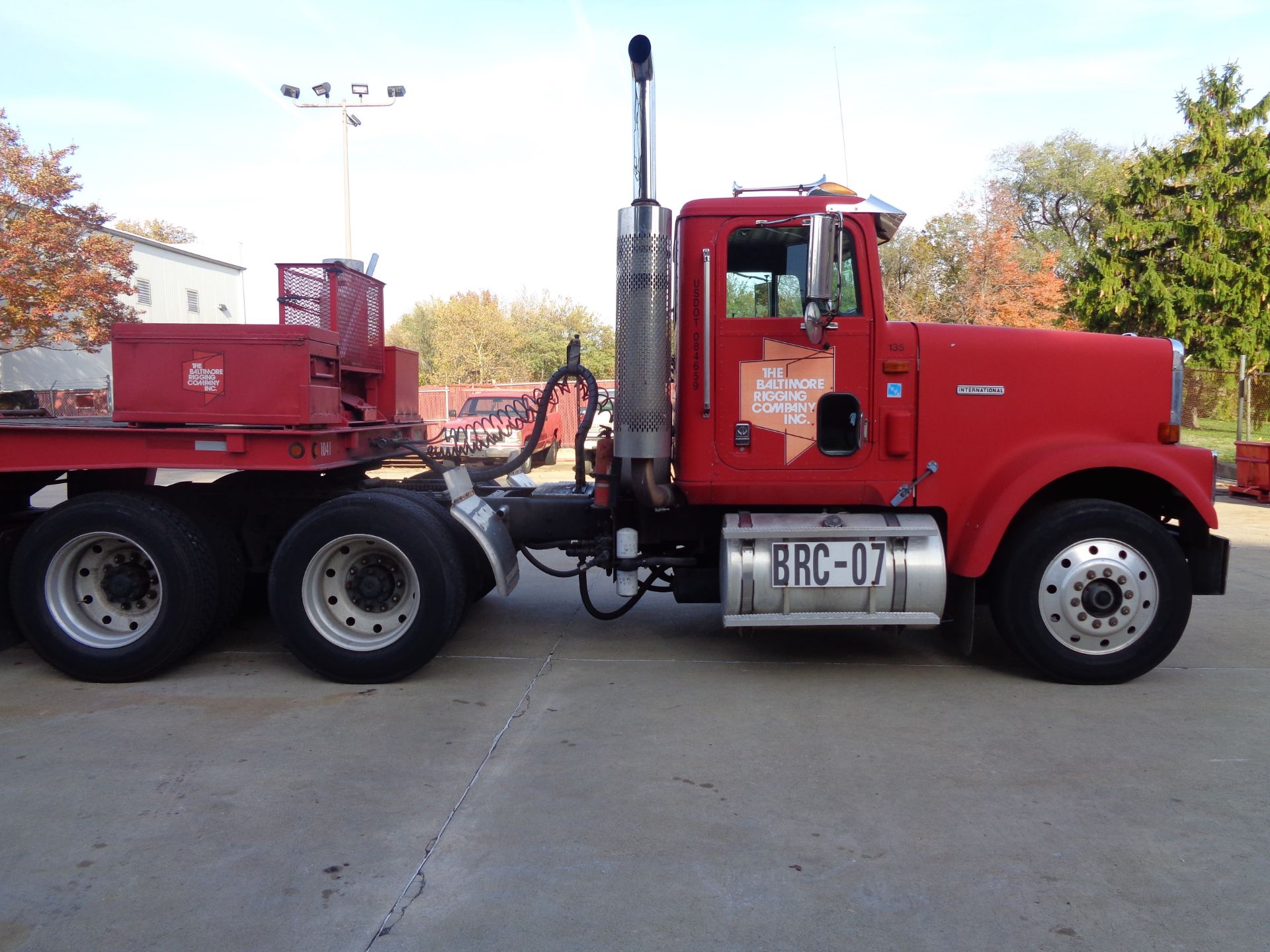 1999 International 9300 Diesel Tandem