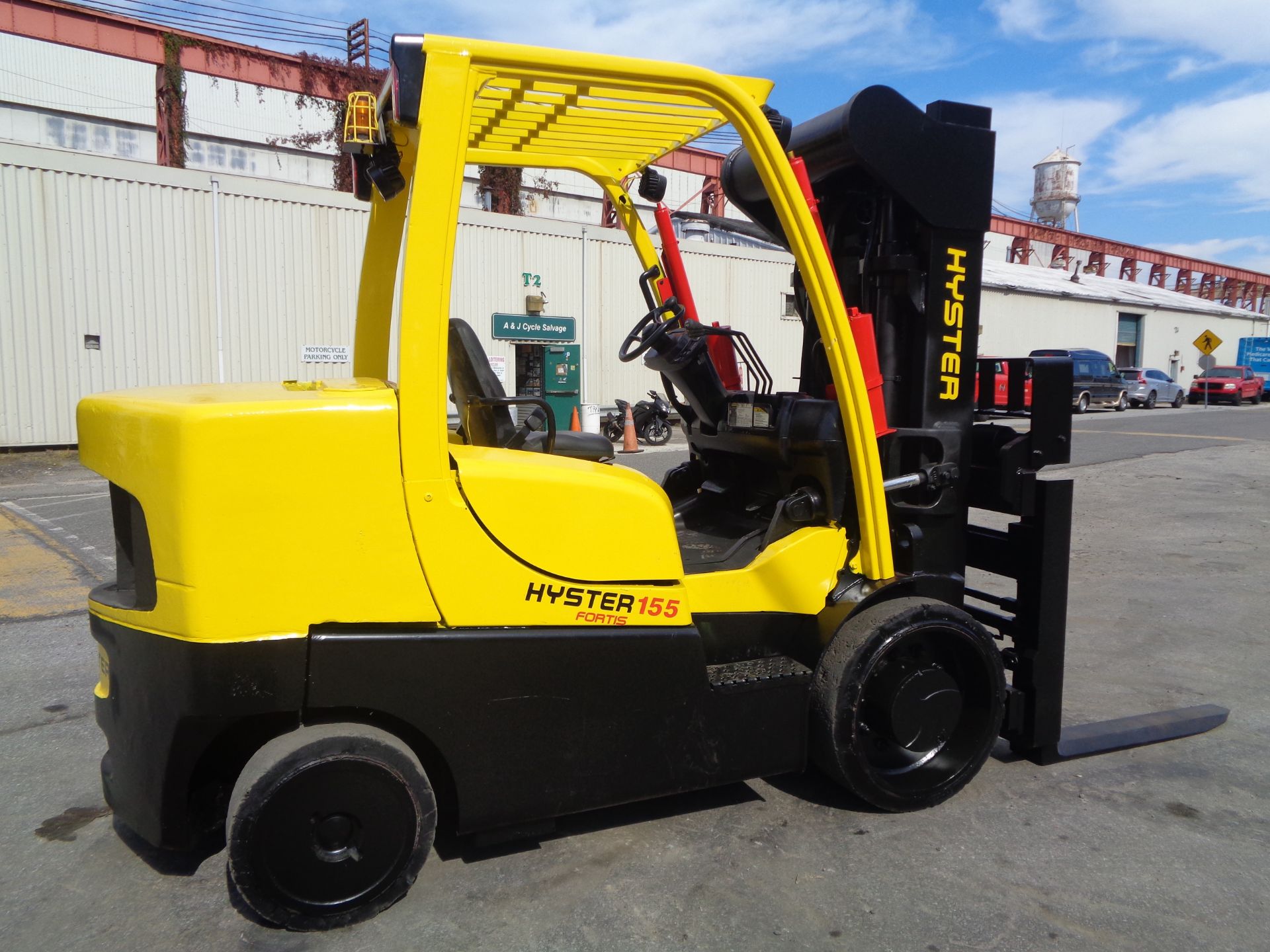 2013 Hyster S155FT 15,500lb Forklift - Image 2 of 18