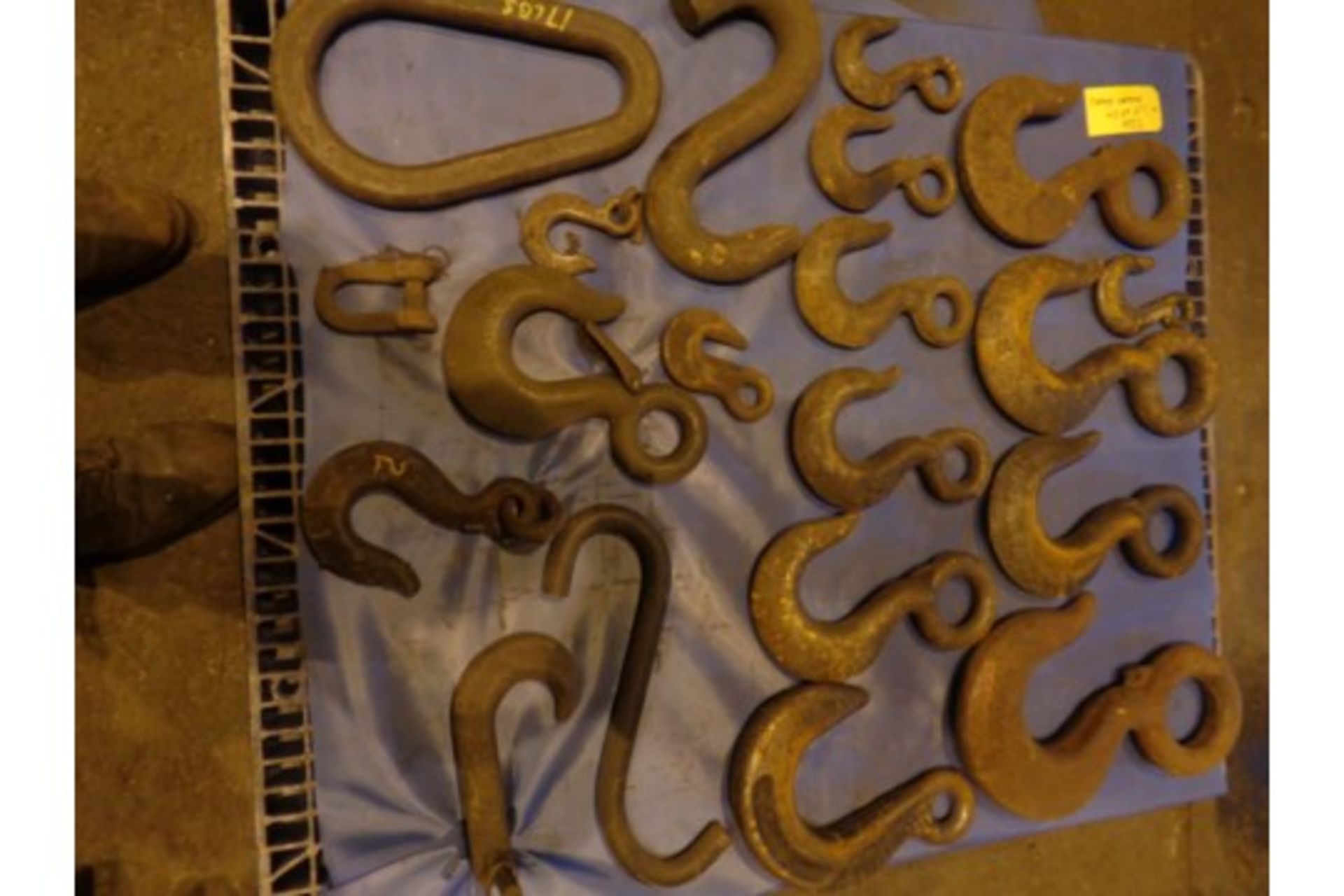 Lot of 20 Riggers Hooks (#520) - Image 4 of 8