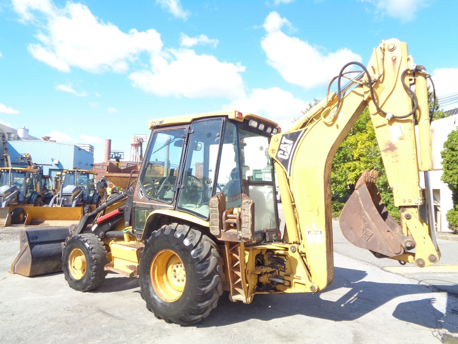 Caterpillar 420D Backhoe Loader - Image 24 of 26