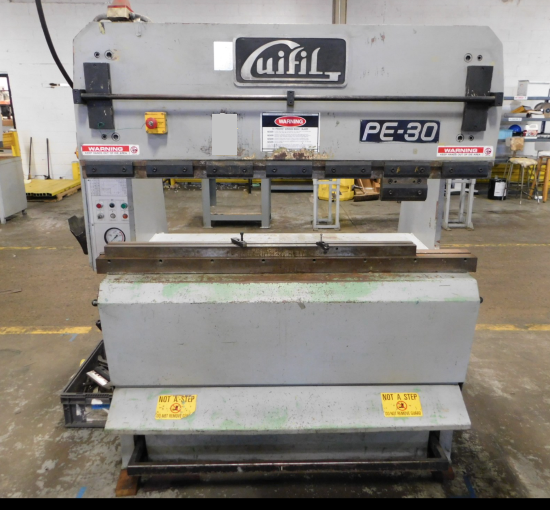 Guifil PE-30 33 Ton Press Brake