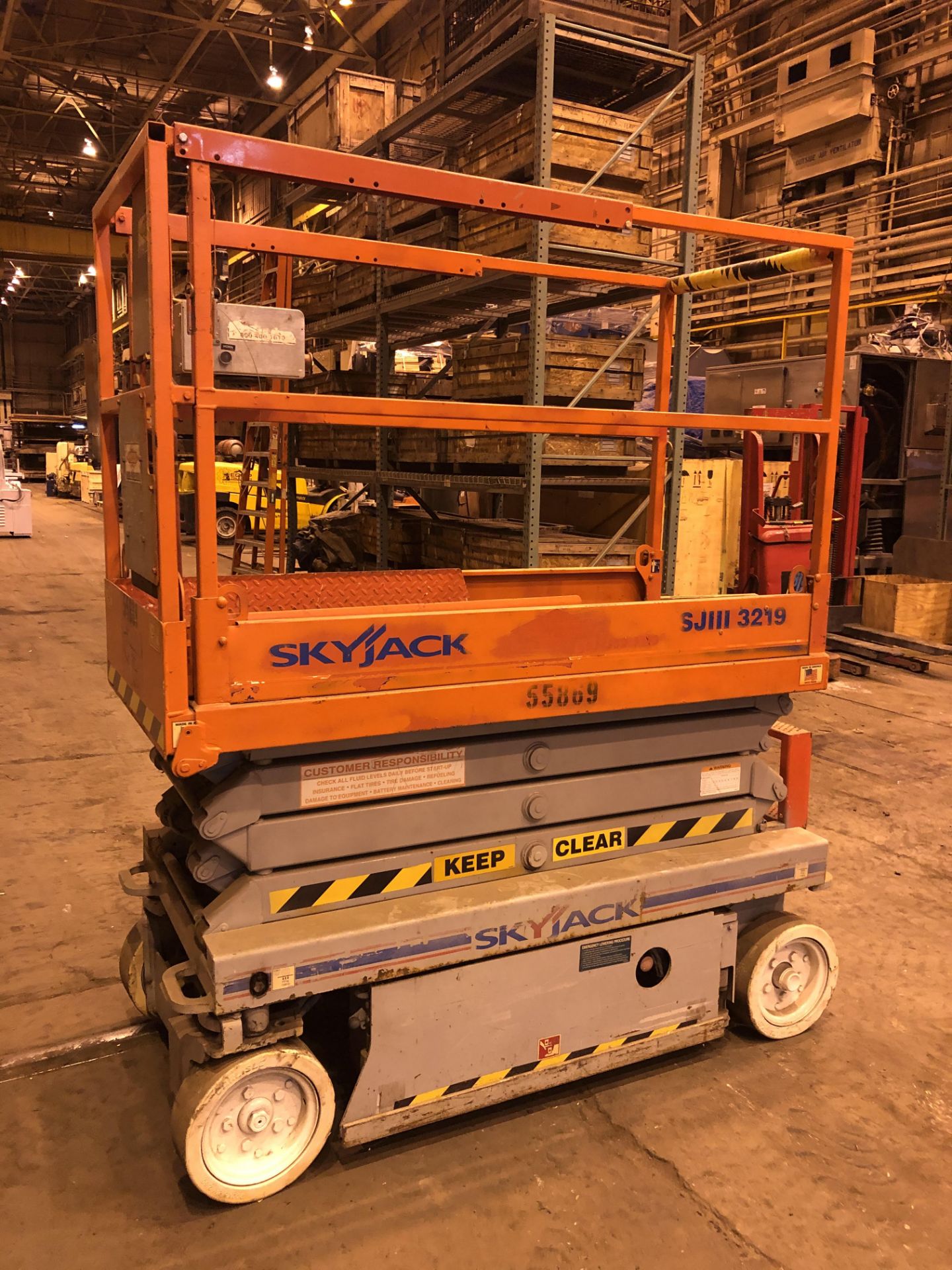 Sky Jack SJ111-3219 Scissor Lift - Image 3 of 11