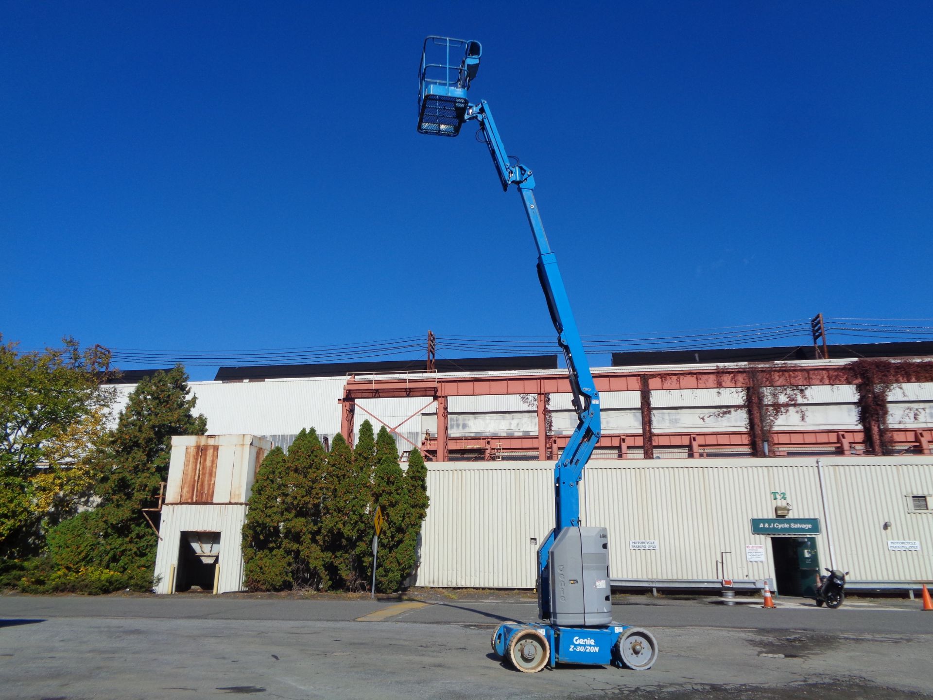 2011 Genie Z30/20N 30ft Boom Man Aerial Lift - Image 20 of 23