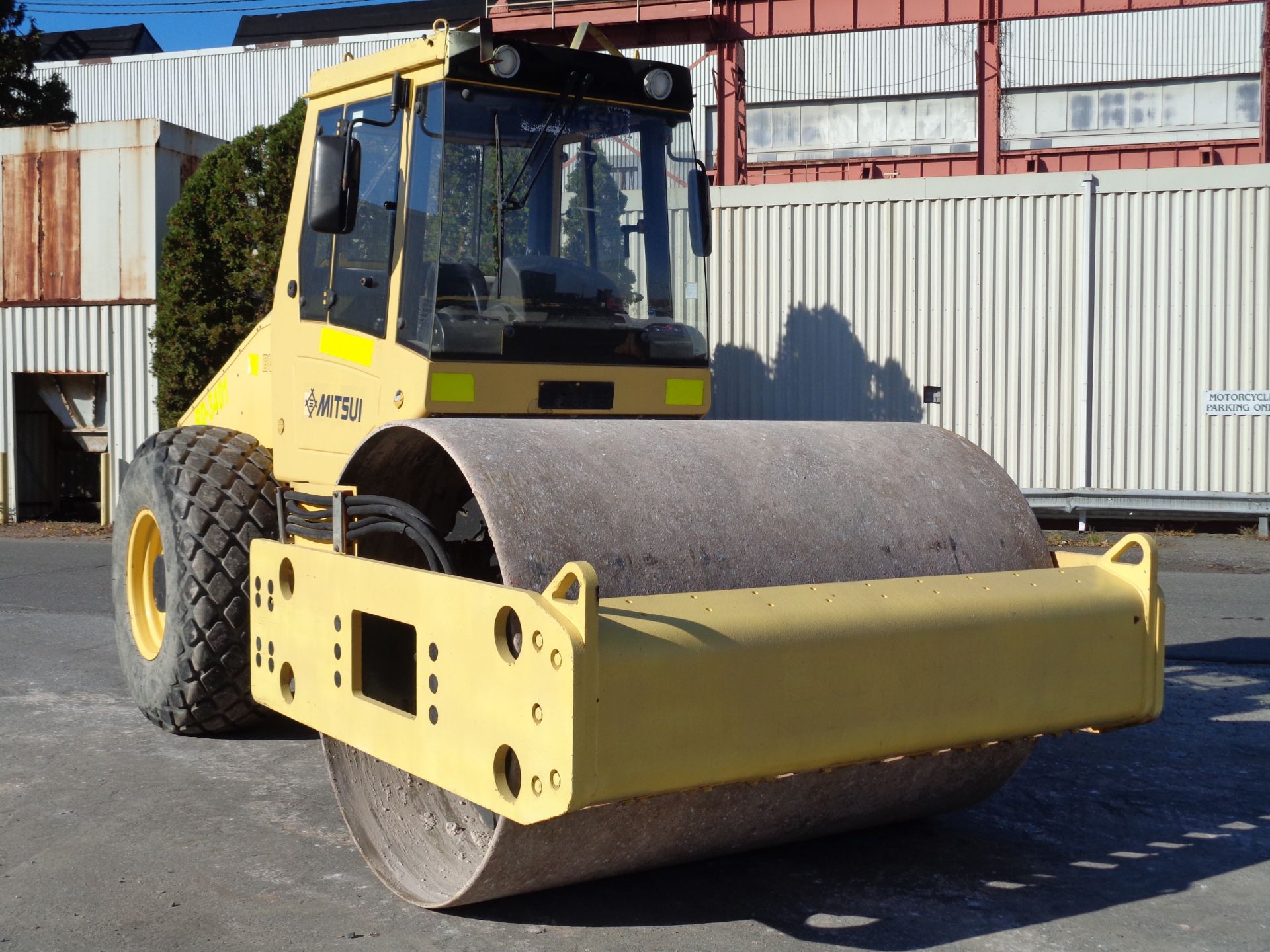 Bomag BW211D-40 Single Drum Roller - Image 3 of 11