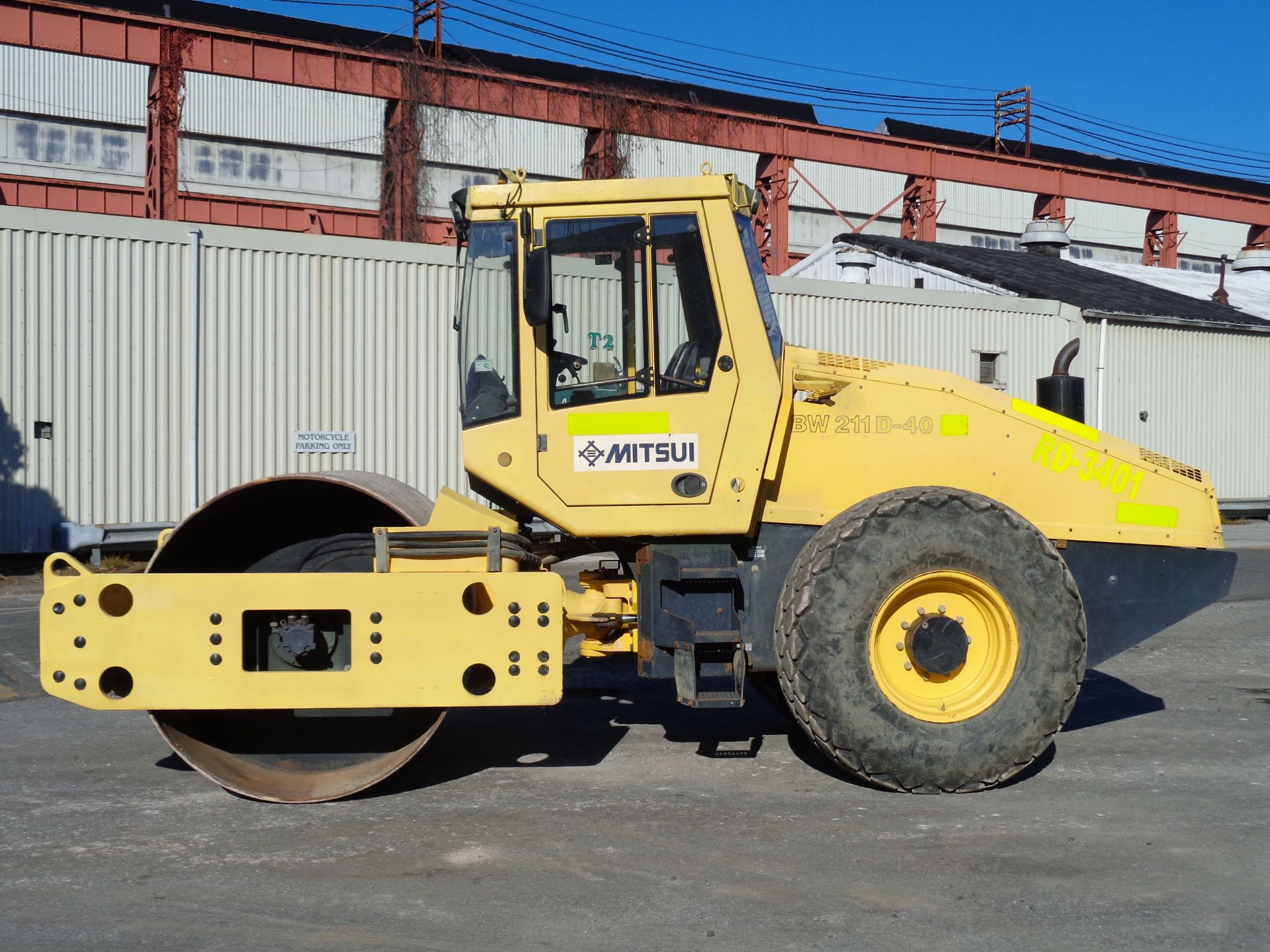 Bomag BW211D-40 Single Drum Roller - Image 9 of 11