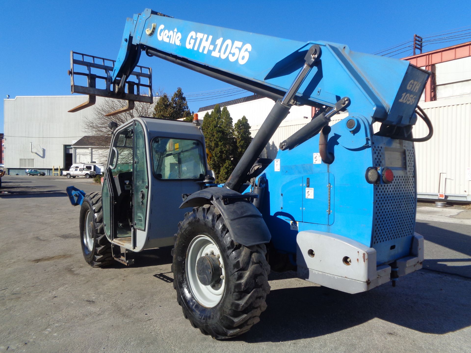 2011 Genie GTH1056 10,000lbs Telescopic Forklift - Image 12 of 19