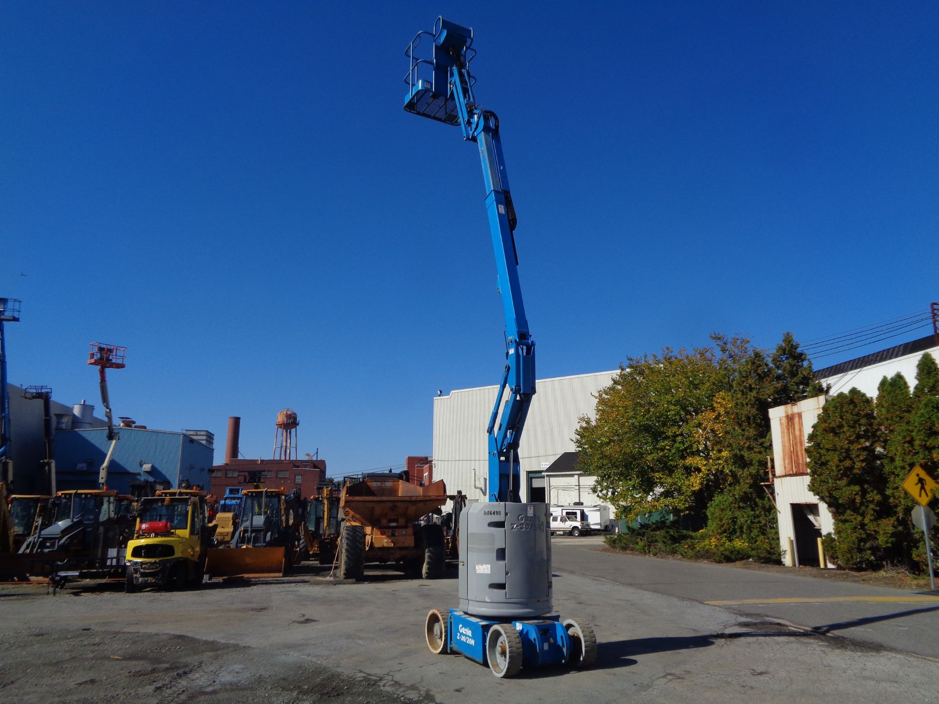 2011 Genie Z30/20N 30ft Boom Man Aerial Lift - Image 16 of 23