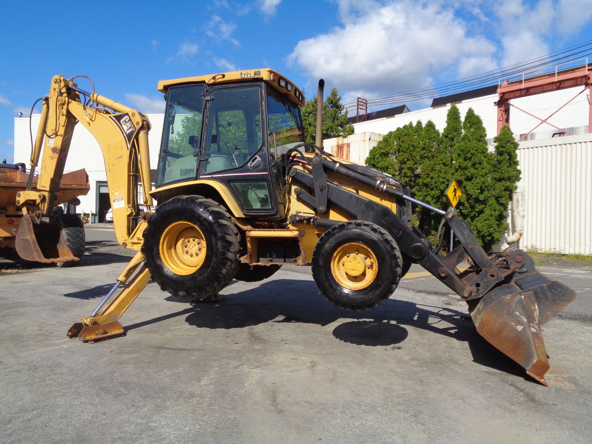 Caterpillar 420D Backhoe Loader - Image 12 of 26