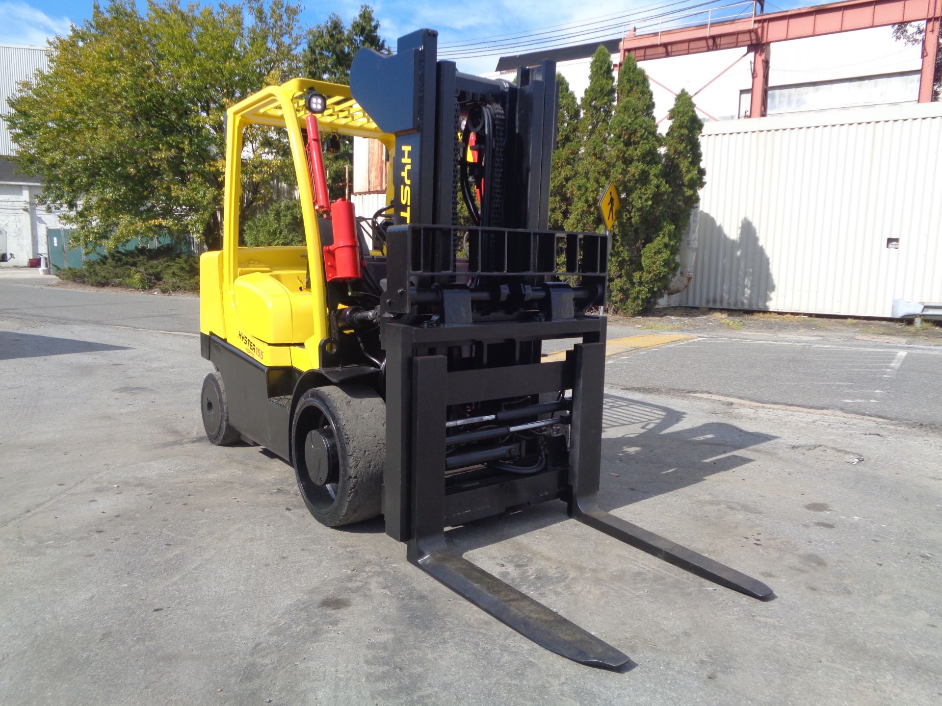 2013 Hyster S155FT 15,500lb Forklift - Image 5 of 18