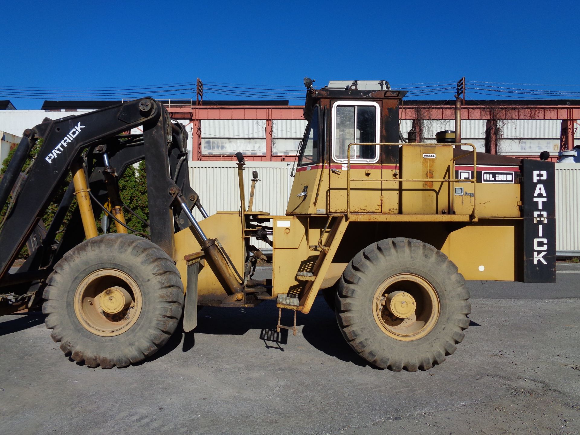 Patrick RL200 20,000lb Rough Terrain 4x4 Forklift - Image 8 of 21