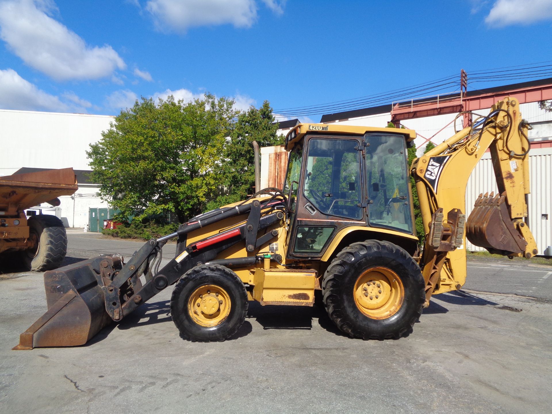 Caterpillar 420D Backhoe Loader - Image 8 of 26