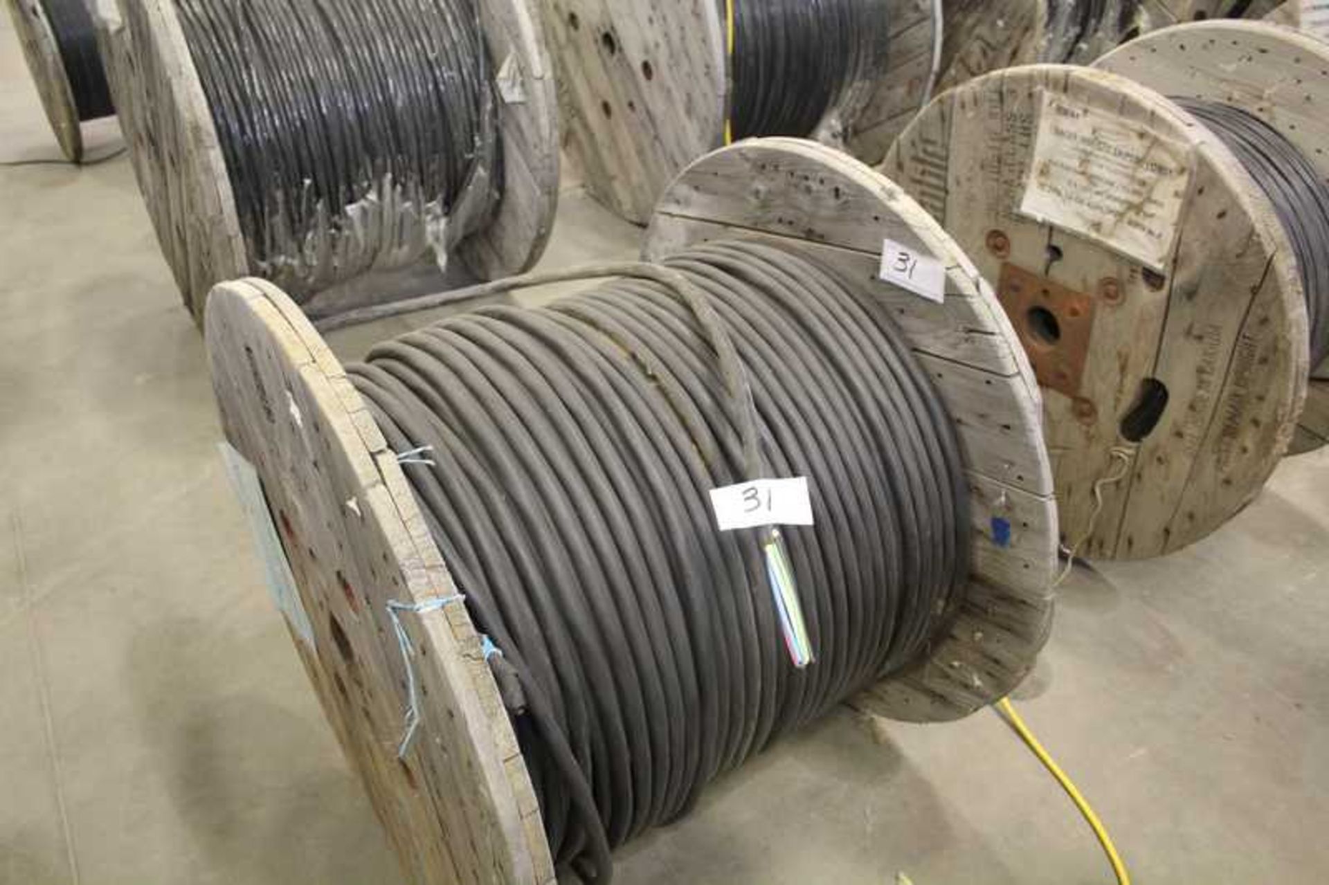 435M(1427FT) TC4C-8AWG XLPE/ PVC FT4 600V - Image 2 of 2