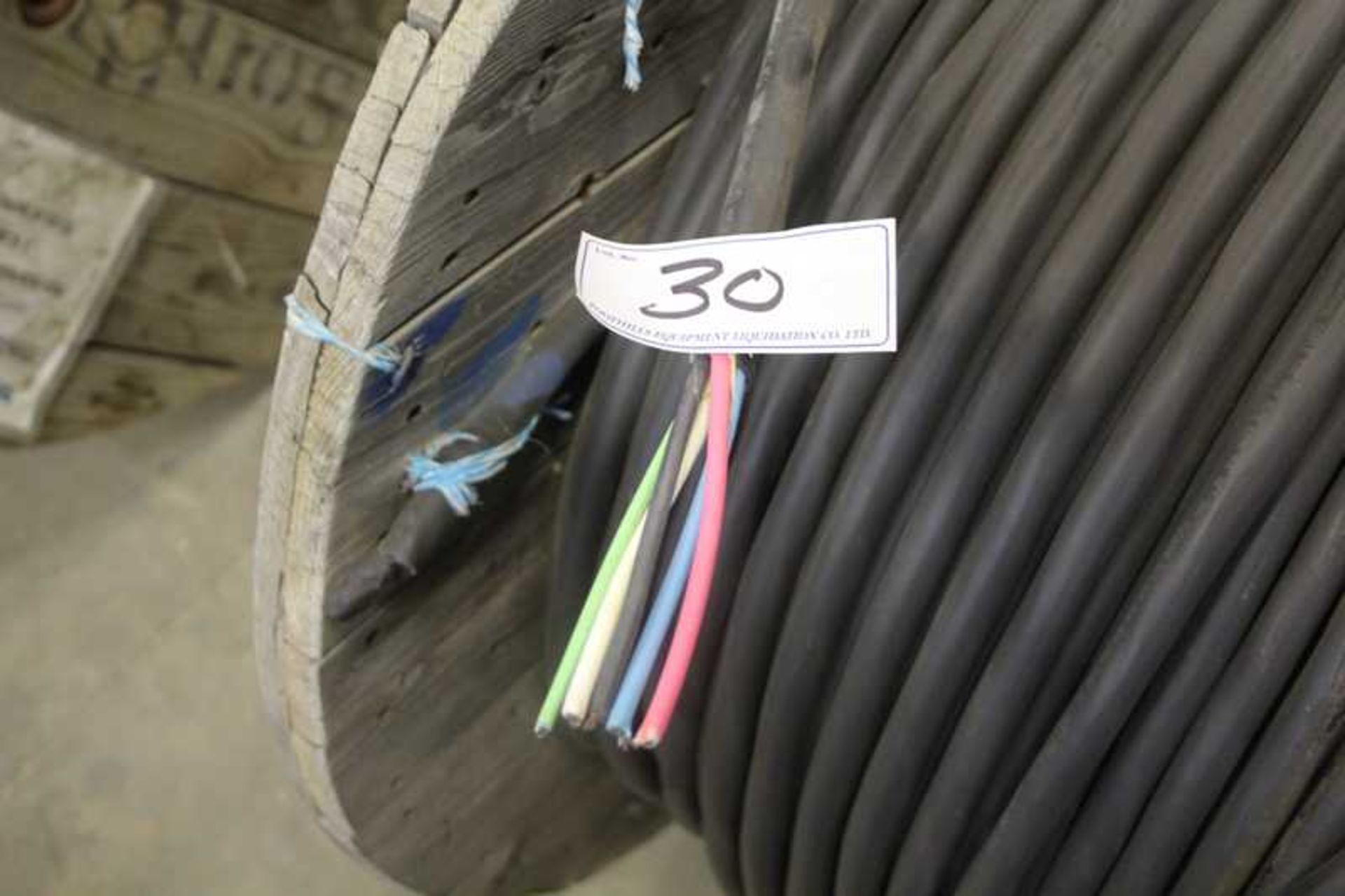 930M(3084FT) TC4C-8AWG XLPE/ PVC FT4 1000V