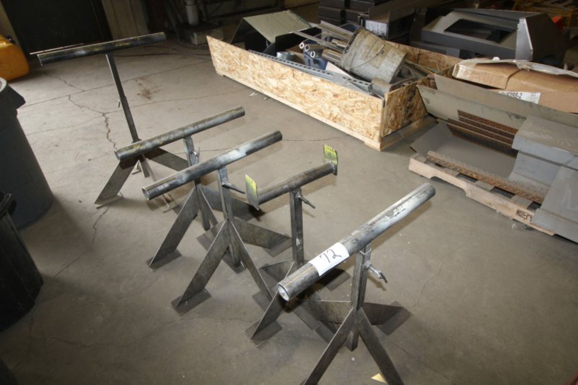 L/O 5 PIPE STANDS