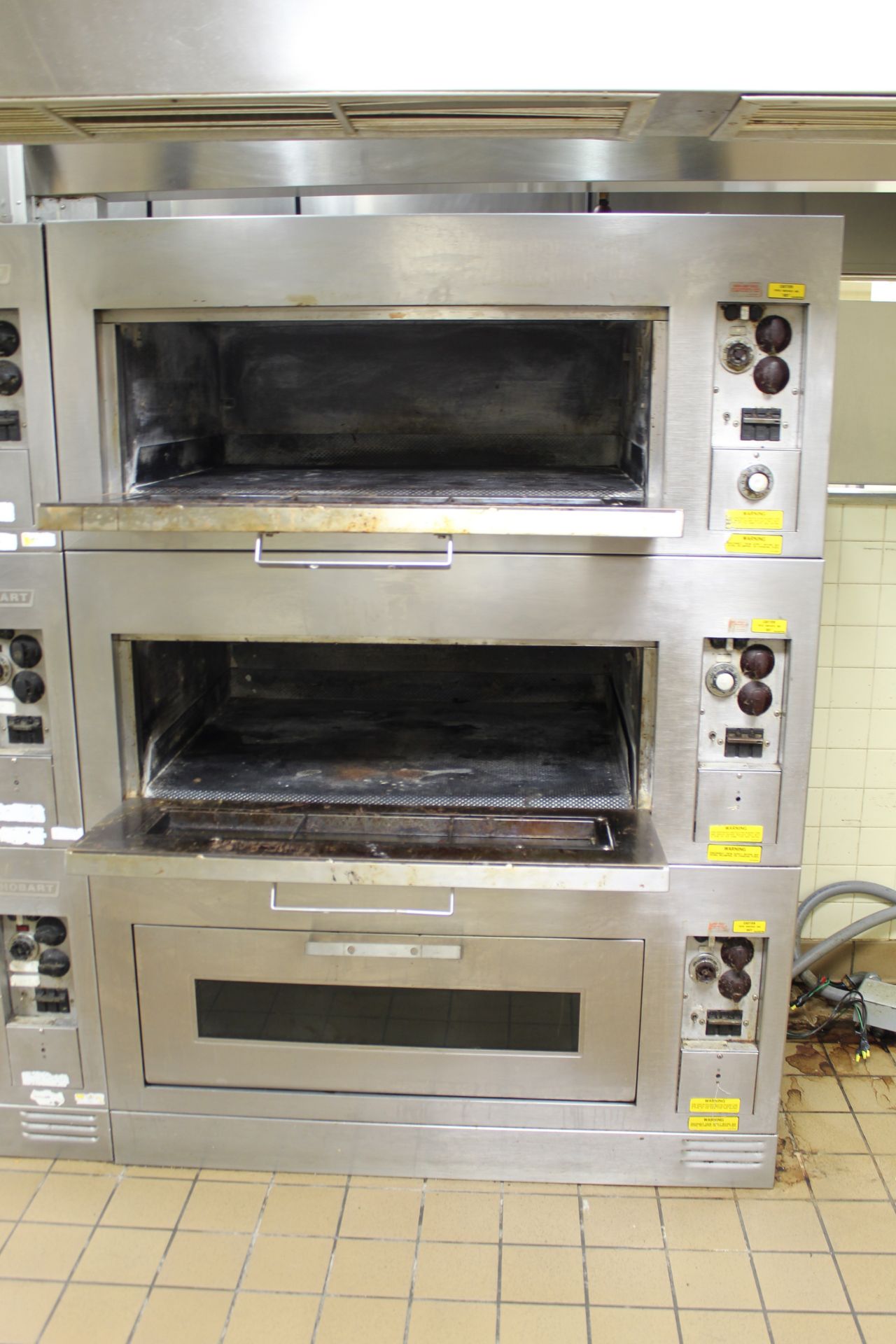 Hobart Triple Stack Electric Oven - Image 4 of 4