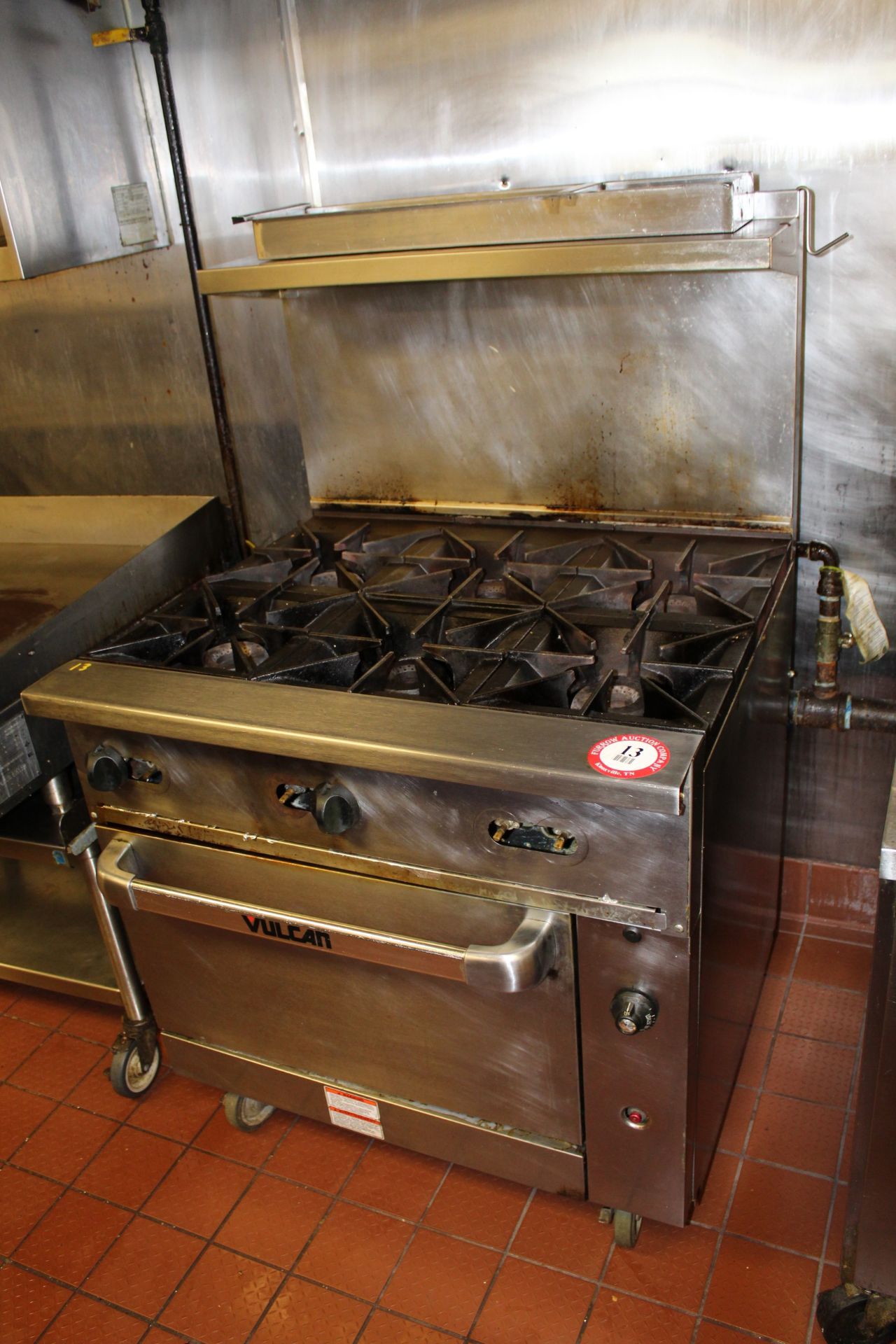 Vulcan 6 Eye Gas Range w/ Oven