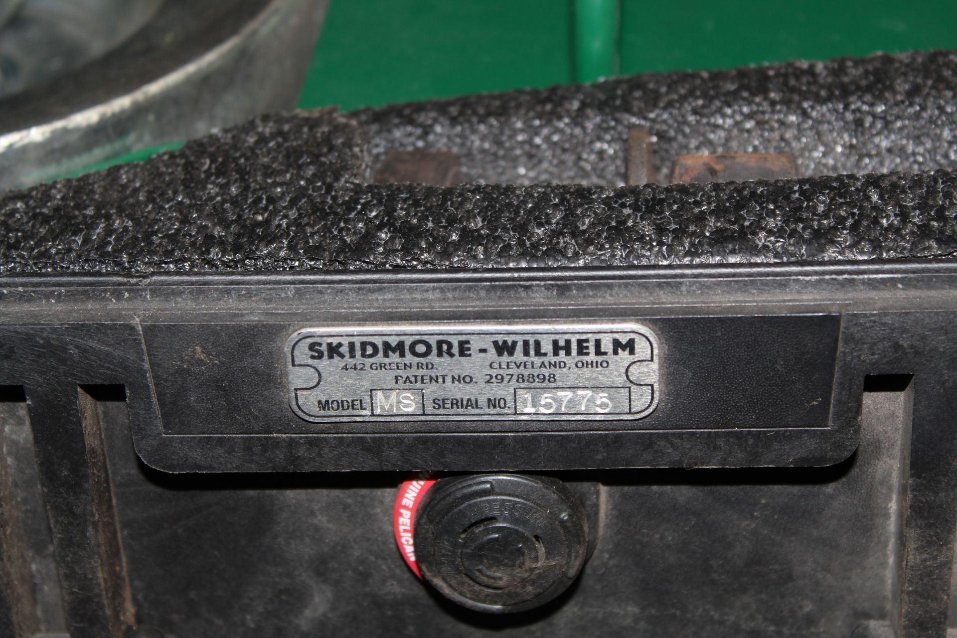 Skidmore- Wilhelm Model MS Bolt Tester w/ KD Tools 600lb Torque Wrench and 1" Drive Ratchet - Image 2 of 3