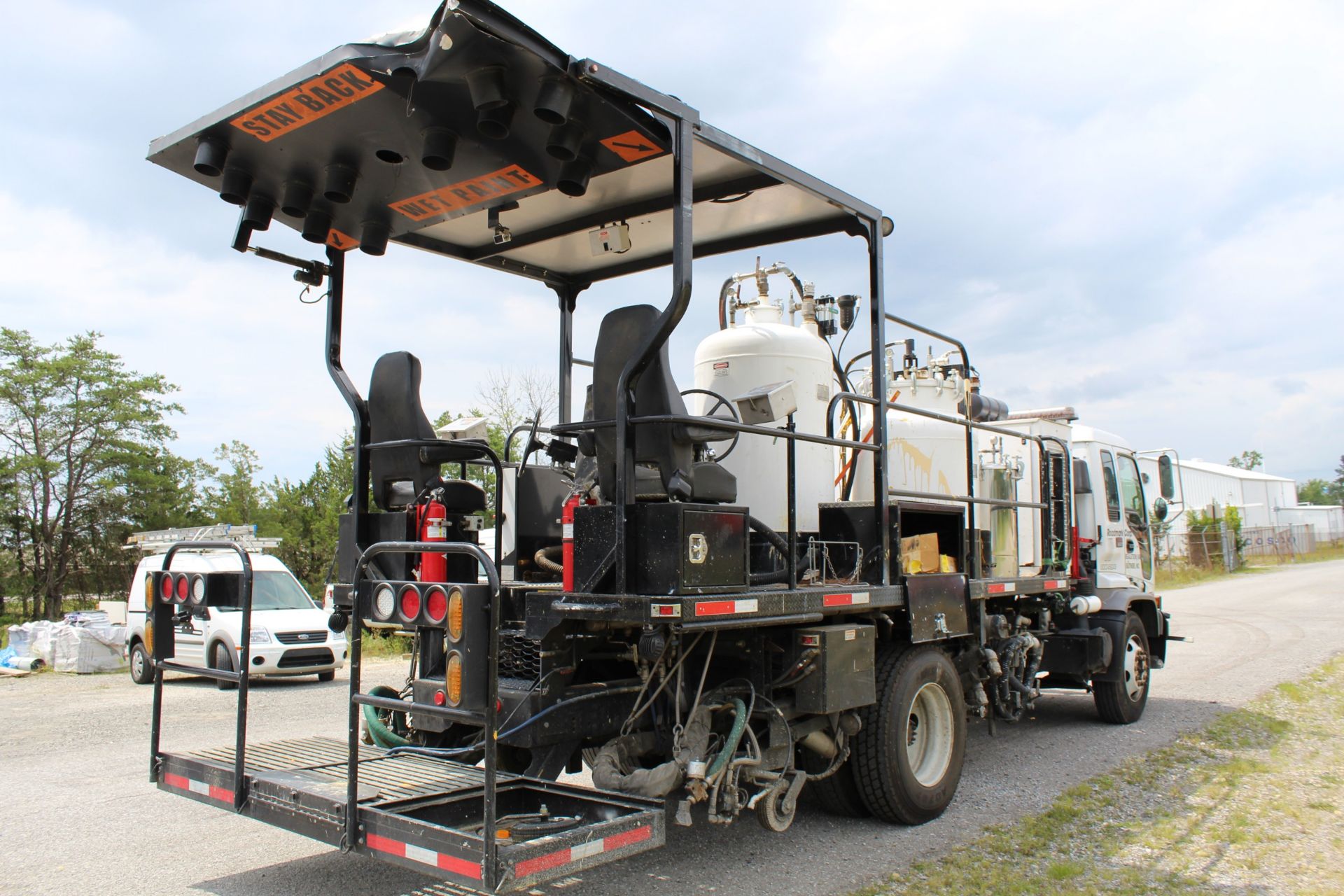 2017 MRL Model 1-165-AA Striping Unit s/n 17115, Mounted on 2001 GMC T6500 VIN 1GDK7C1CX1J505954 - Image 4 of 10