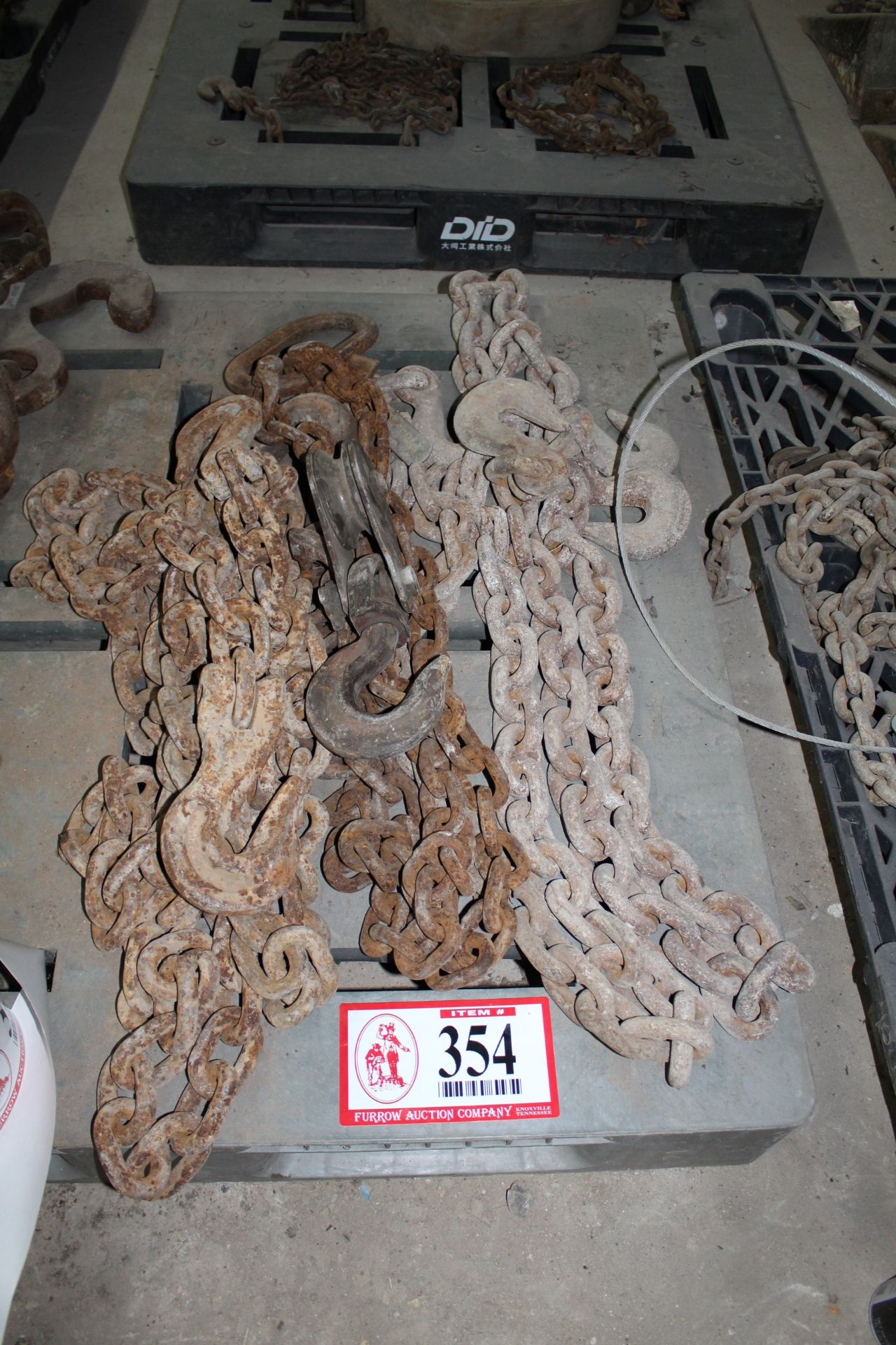 (3) Rigging Type Chains, Heavy Duty