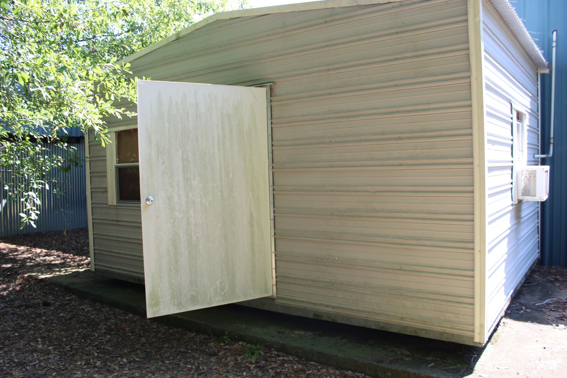Thrifty Metal Sided 10 x 16 Storage Building w/ Contents, (6) Chairs, Fan, (3) Electric Heaters, (2) - Image 2 of 5