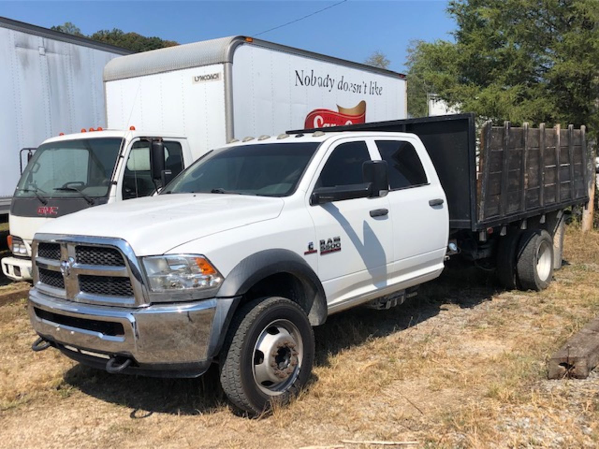 2014 Dodge Ram 5500 Dump Truck - Image 2 of 18