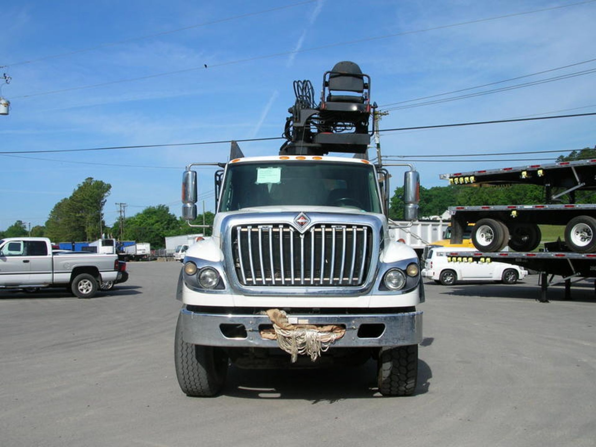 2011 International 7600 Grapple Truck - Image 5 of 42