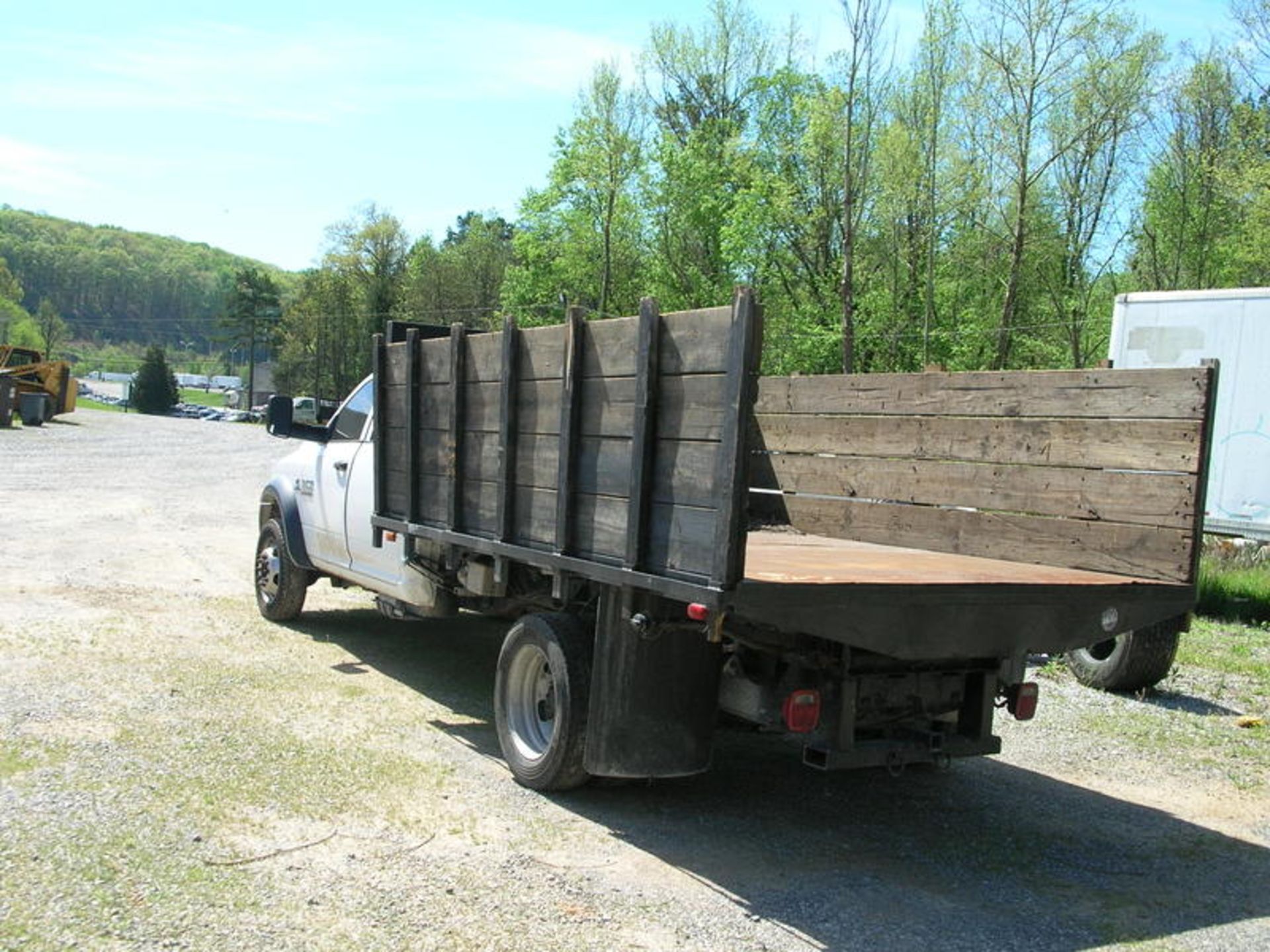 2014 Dodge Ram 5500 Dump Truck - Image 10 of 18