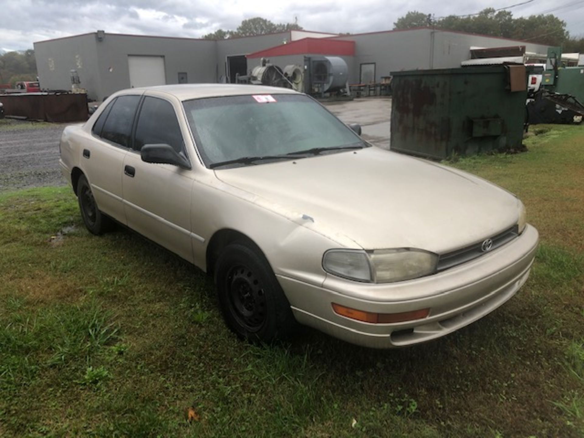 1993 Toyota Camry, 4 Cylinder, 5 Speed, ODO 248,636 Miles, Vin 4T1SK11EXPU179133