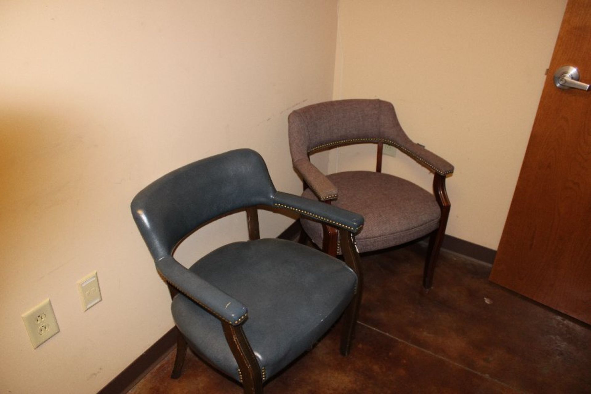 Remaining Contents of Office: Pressed Wood Corner Type Computer Workstation w/ Hutch, Bonded Leather - Image 2 of 2