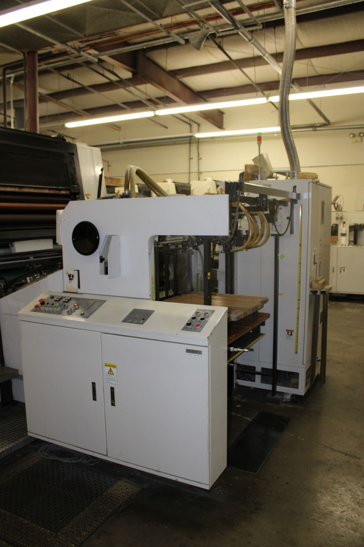 2005 Akiyama Bestech 40 6-Color Offset Printer Press Model BT640 s/n A05112 Akiyama Graphic Lite - Image 3 of 7