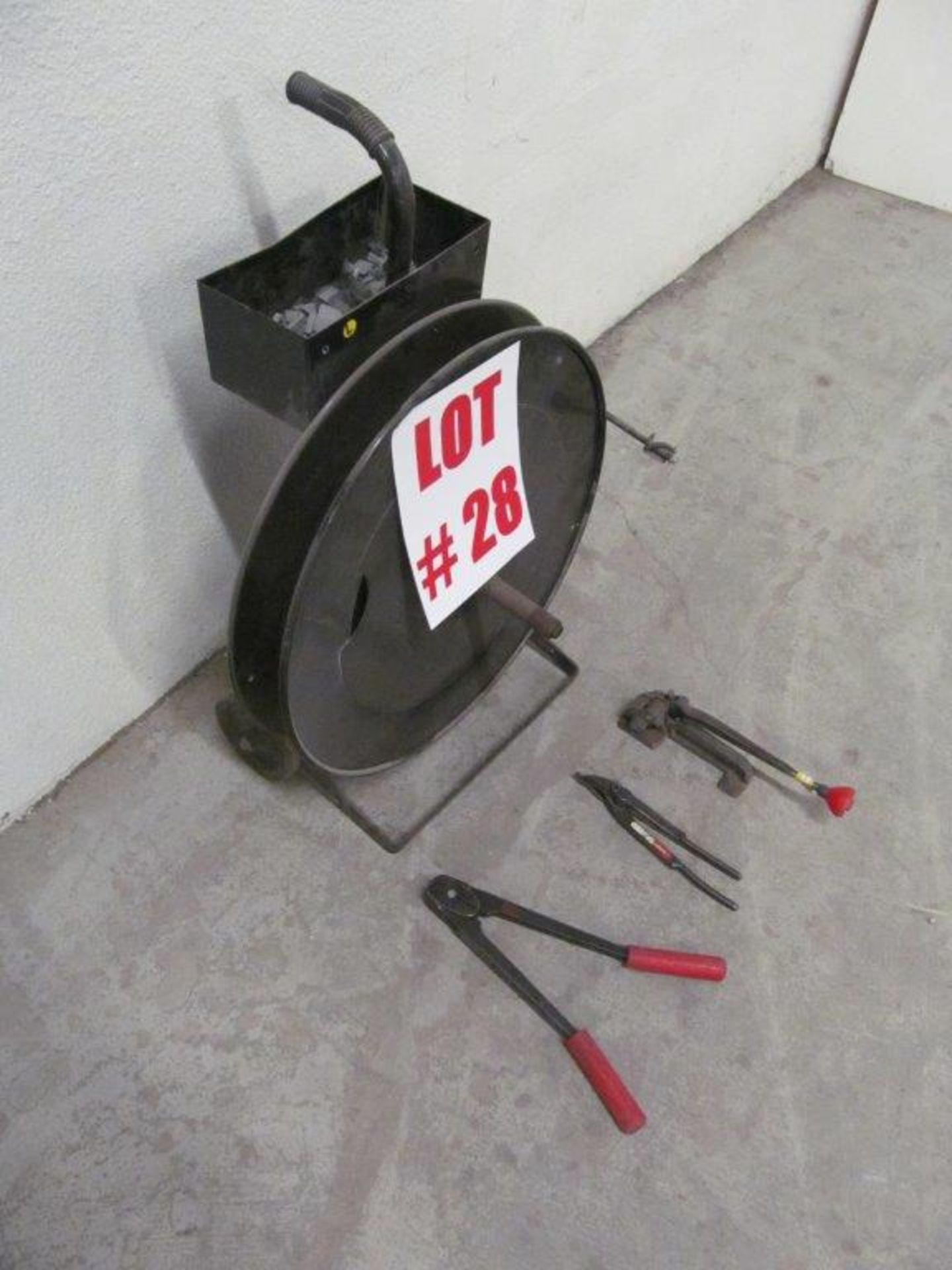 STEEL STRAPPING UNIT, C/W ACCESSORIES