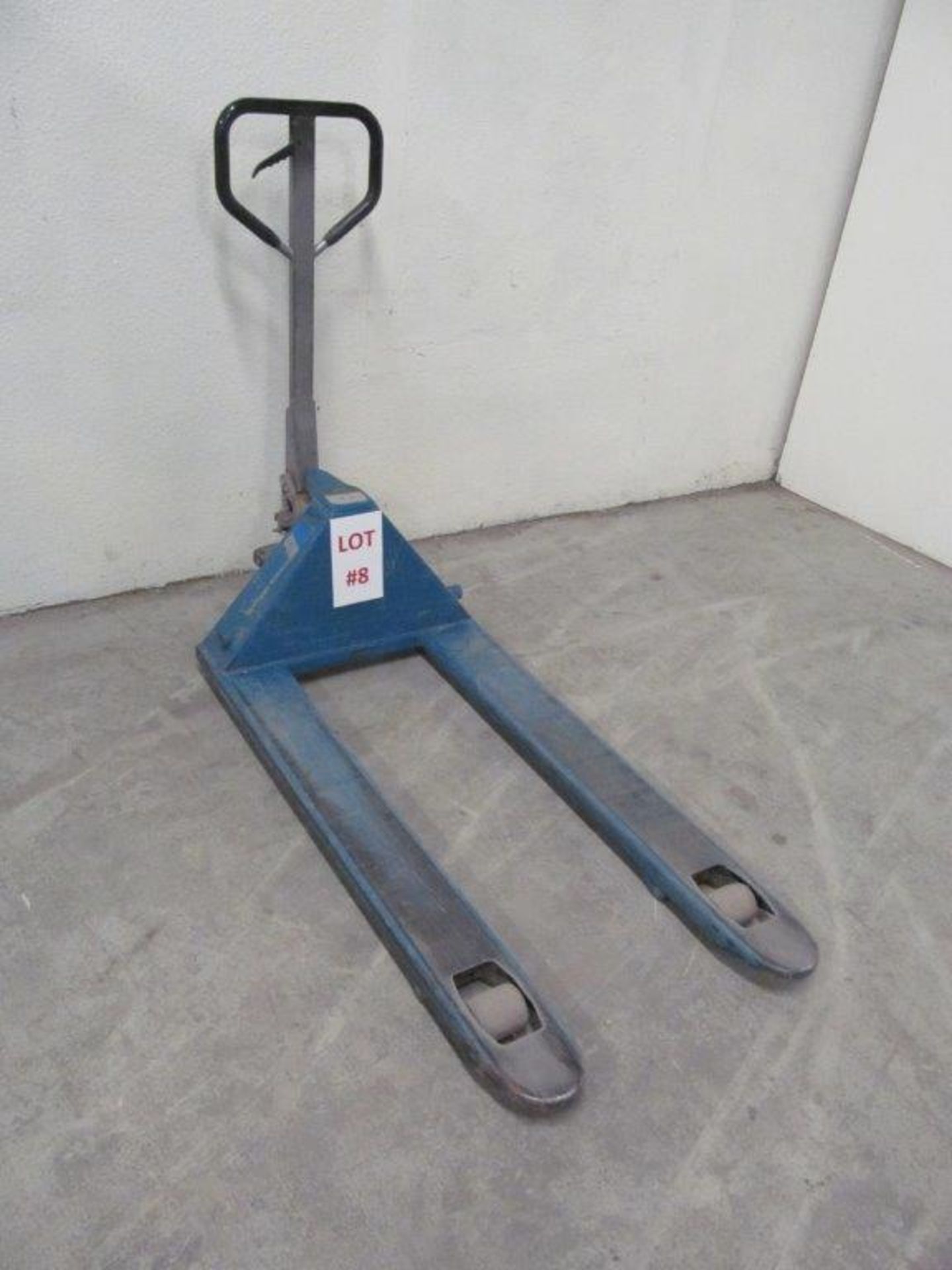 PALLET TRUCK, 4 FT LONG LEGS