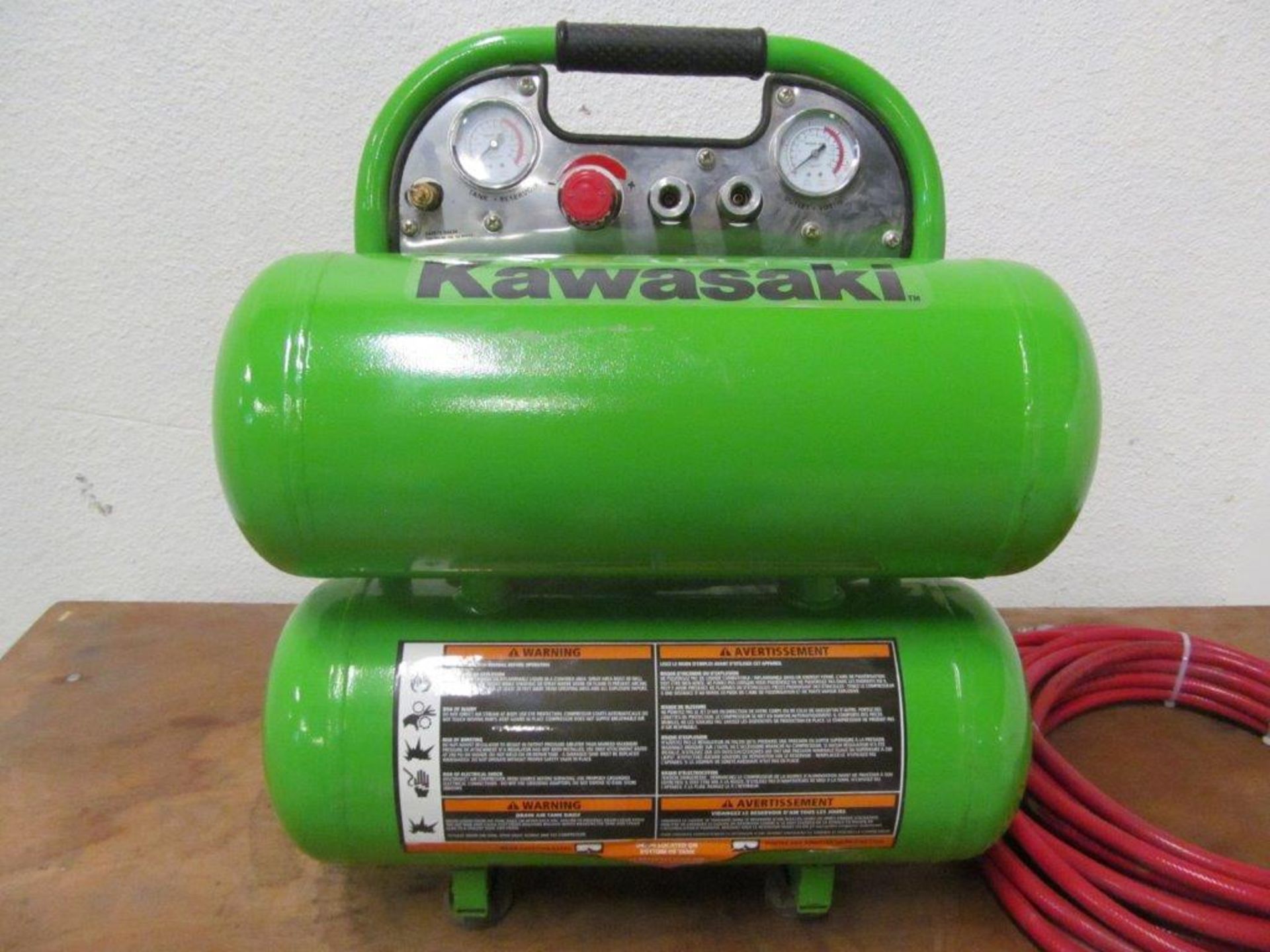 KAWASAKI 5 GALLON AIR COMPRESSOR, ELECTRICS 120V/1PH/60C - Image 4 of 4