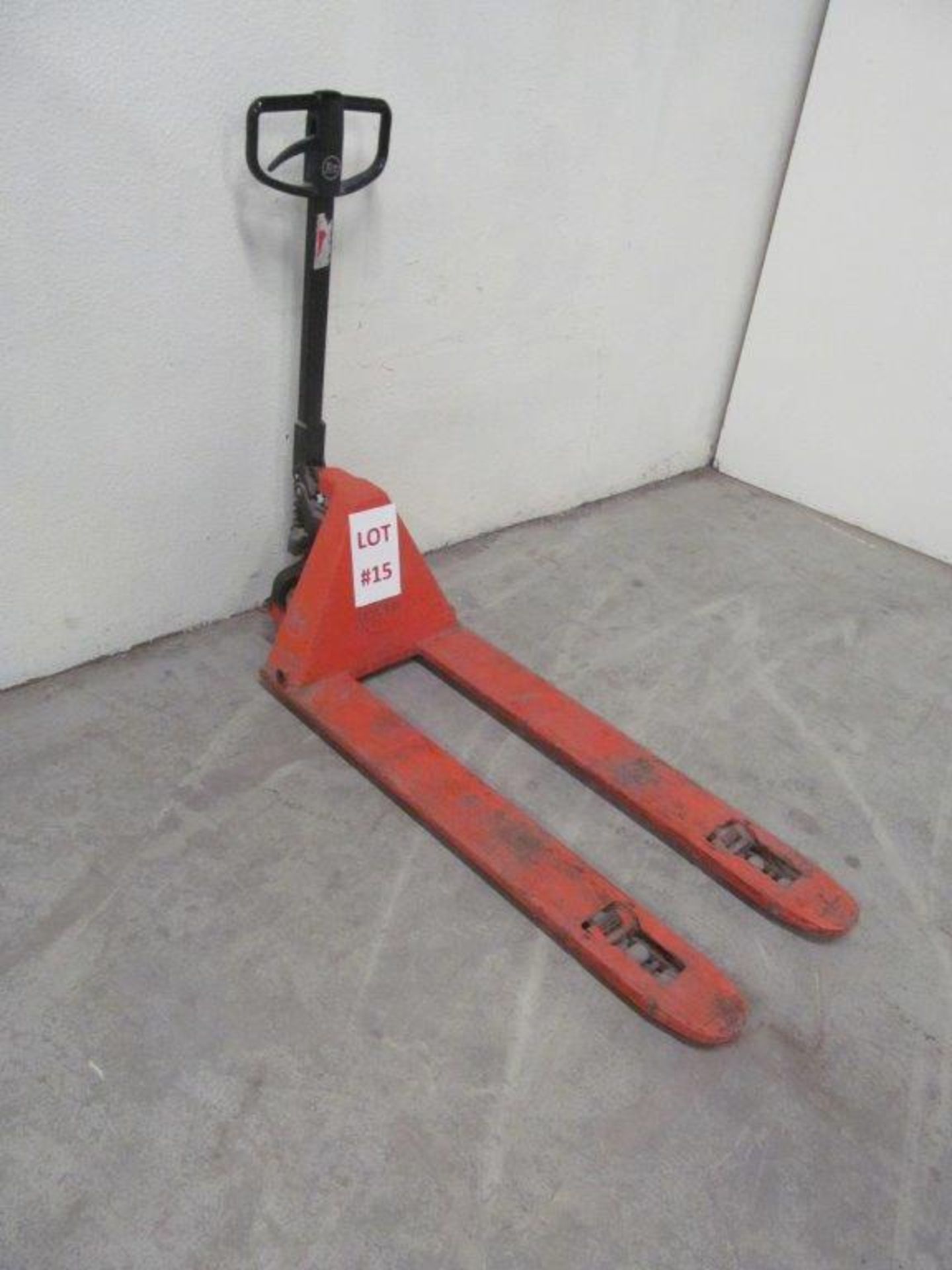 BT LIFTER PALLET TRUCK, SPECIAL LOW PROFILE, 45'' LEGS