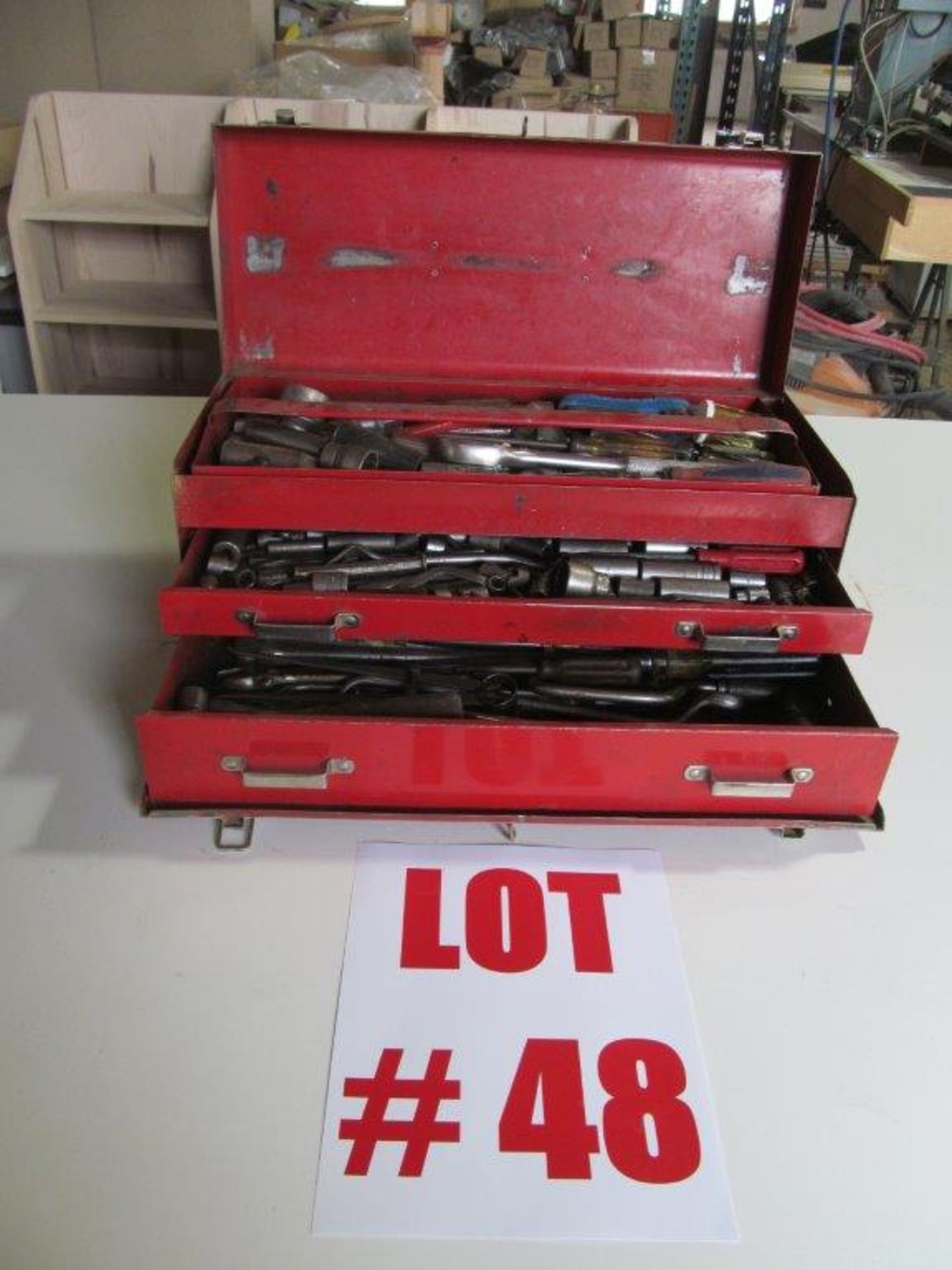 (1) LOT ASSORTED HARDWARE TOOLS